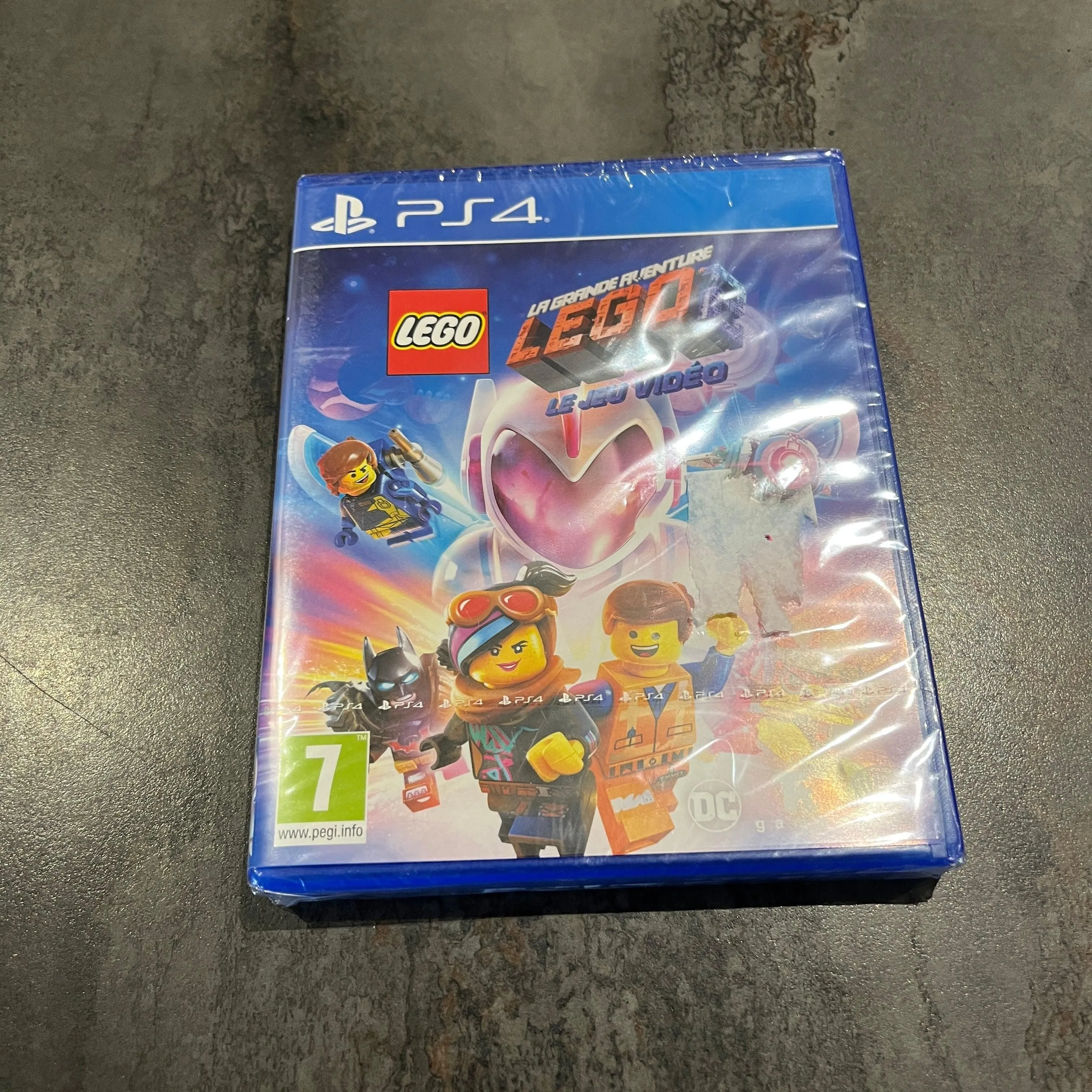 La Grande Aventure LEGO 2 Le Jeu Vidéo PS4 sous blister neuf