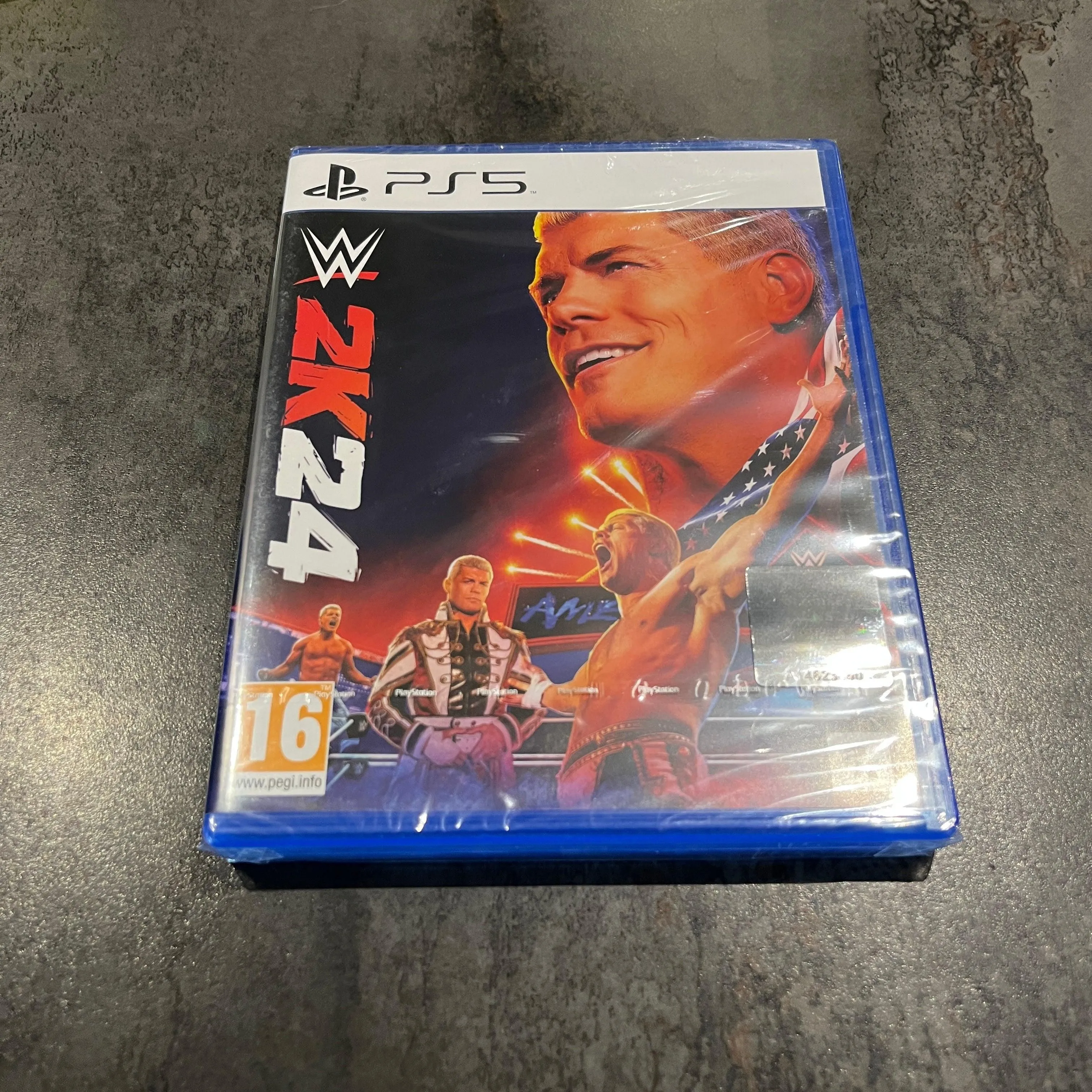 WWE 2K24 PS5 sous blister neuf