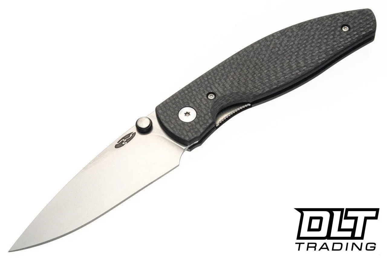 Three Rivers Manufacturing Atom Magnacut - Linerlock - 3D Sunburst Scales - Carbon Fiber