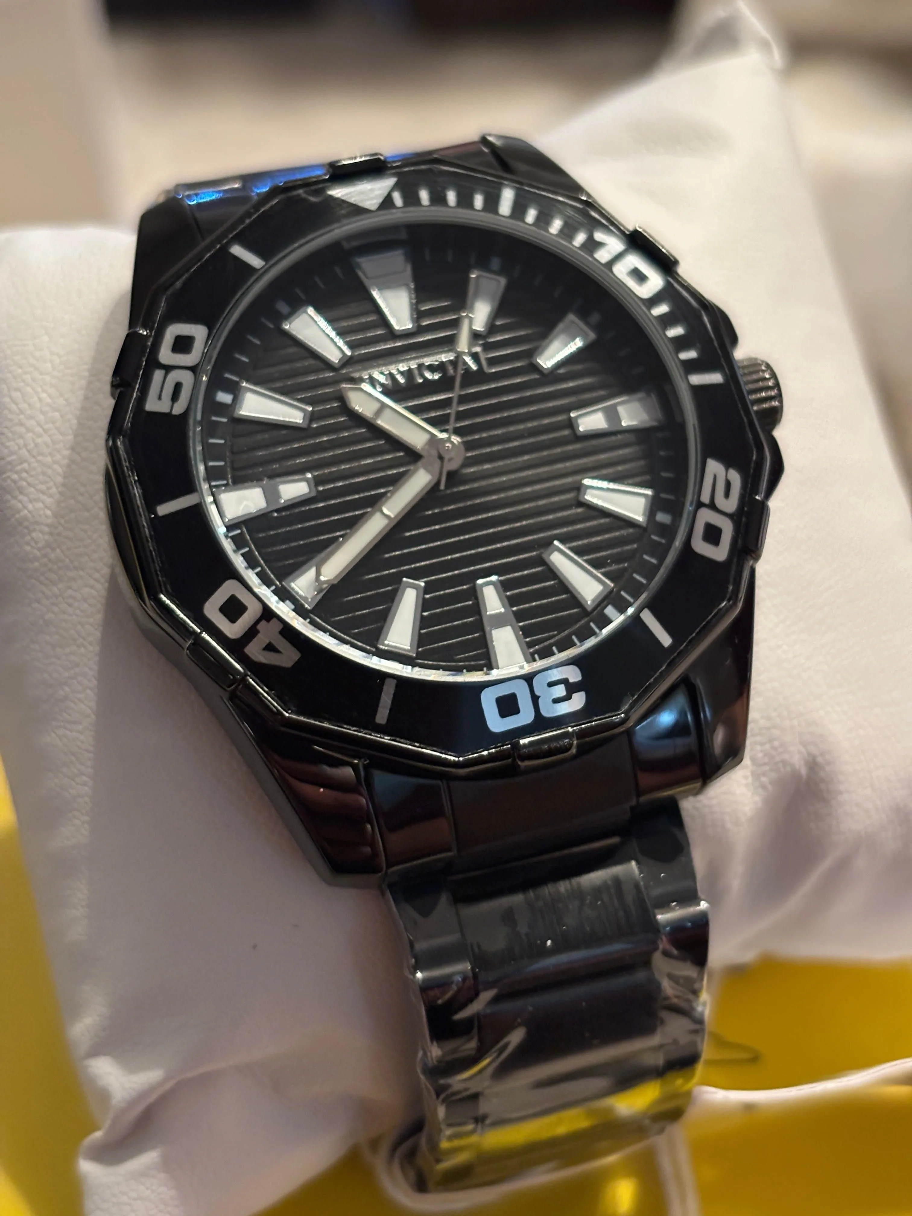 NEW Invicta Pro Diver - Black on Black - 46mm