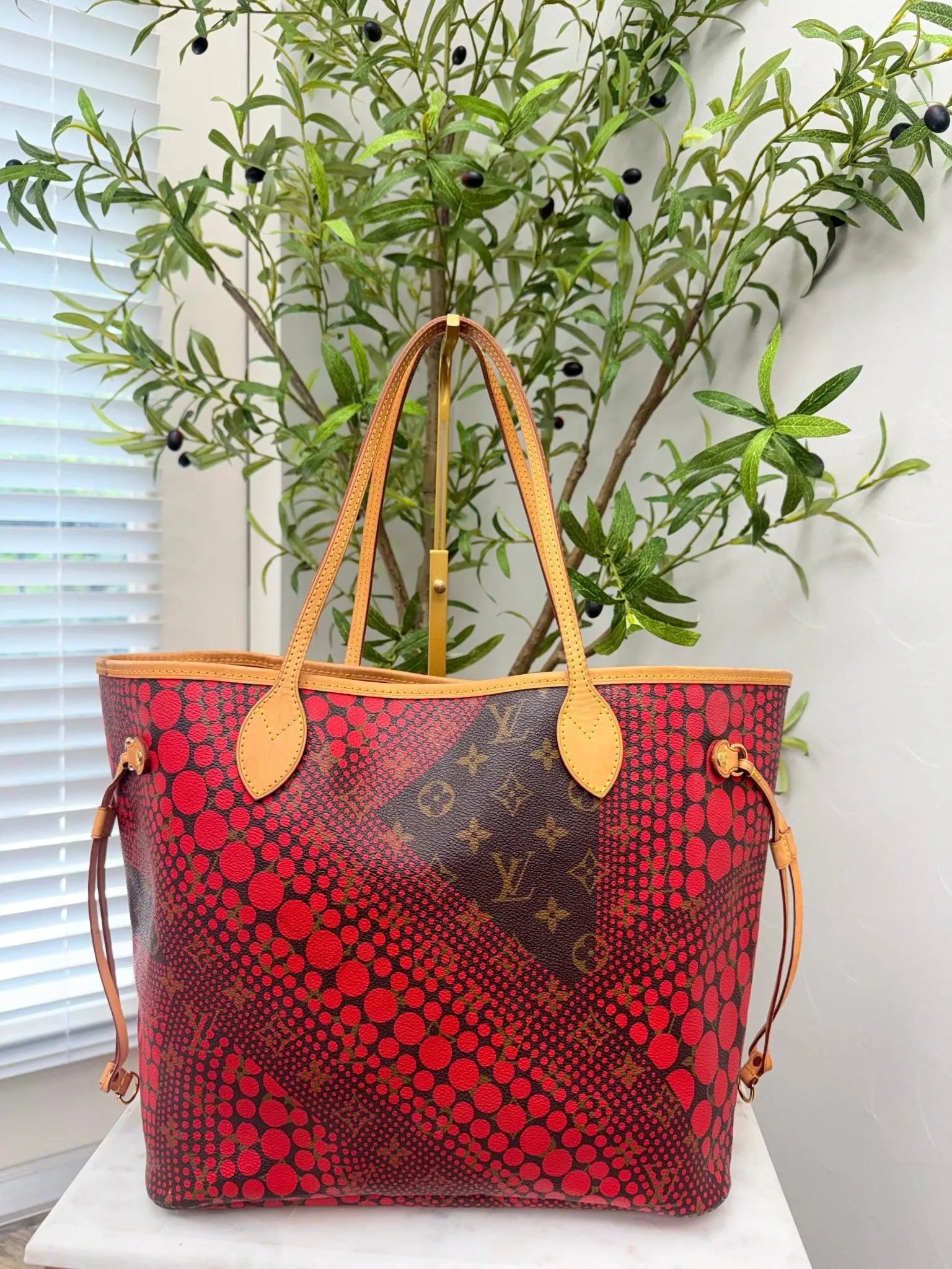 Louis Vuitton x Kusama Red Monogram Waves Neverfull MM