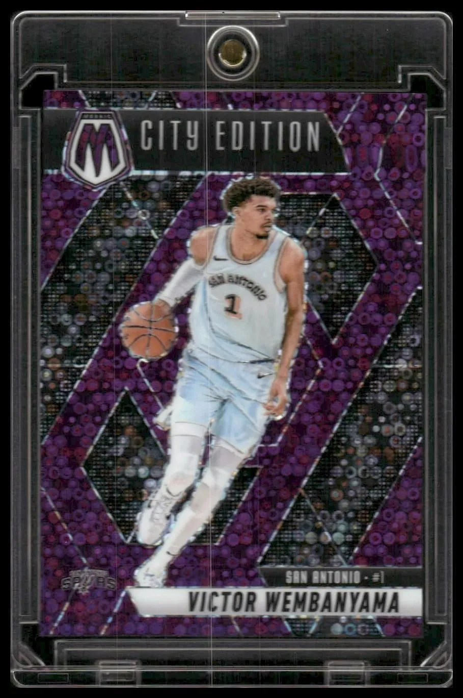 2024-25 Panini Mosaic #288 Victor Wembanyama Fast Break Purple Mosaic #/50
