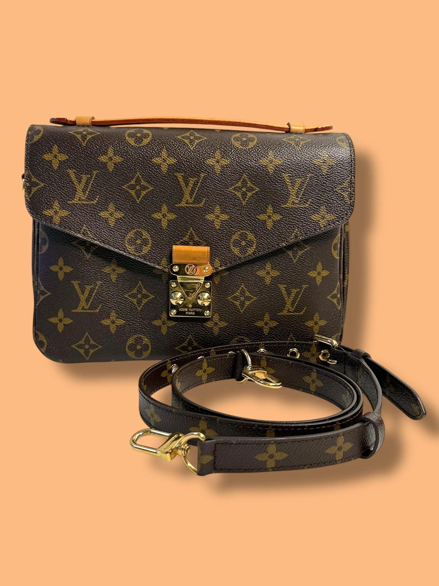 B178 LV Monogram Pochette Metis Crossbody DR4112
