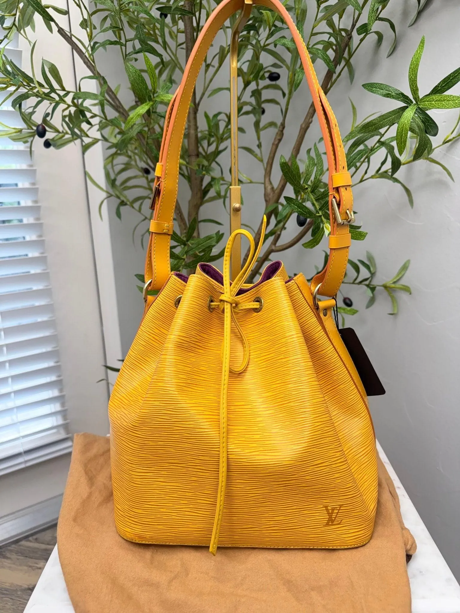 Louis Vuitton Yellow Epi Leather Petite Noe Shoulder Bag