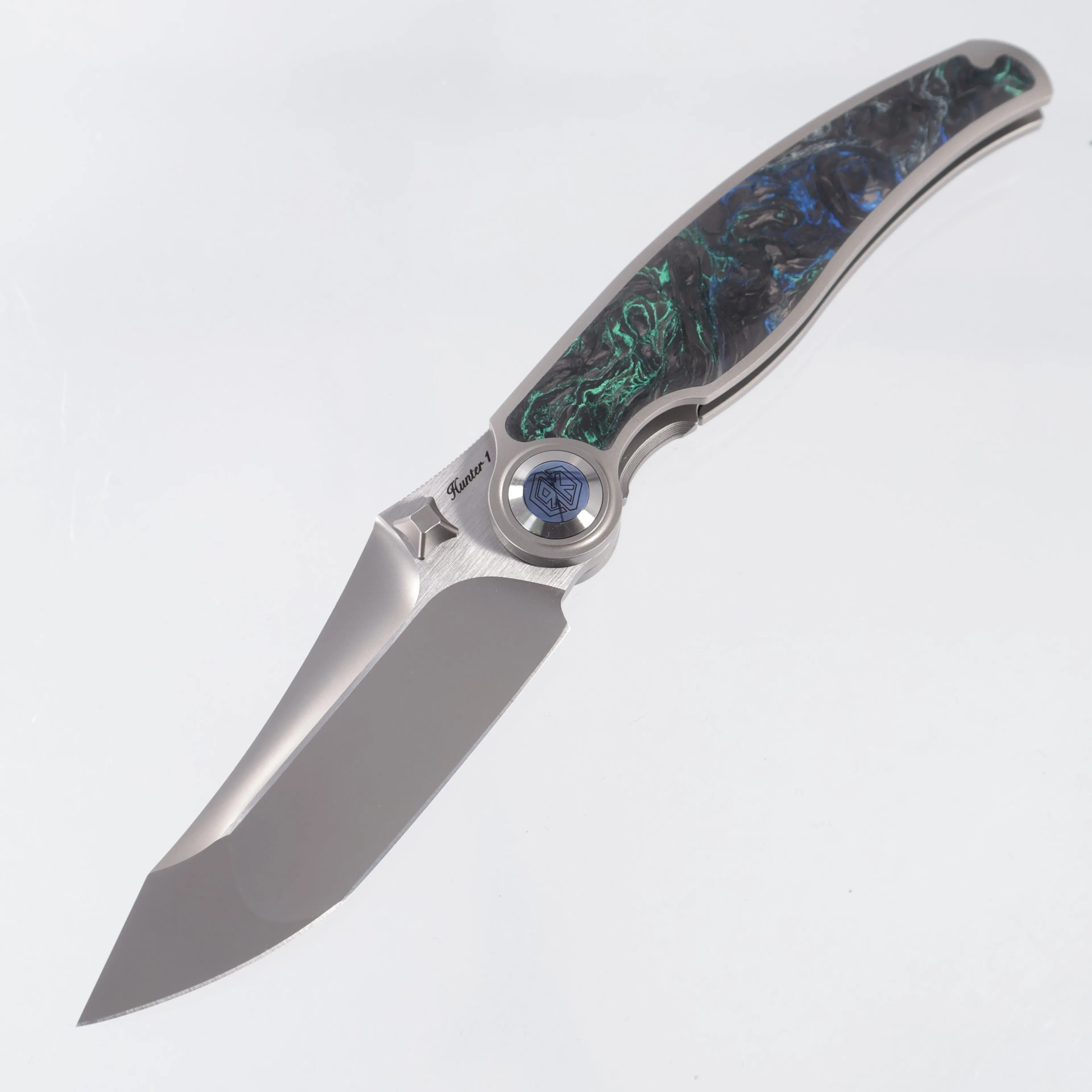 Rike Hunter 1 - Plain Titanium w/ Blue Green Carbon Fiber - Pearlescent S90V - P/BGCF