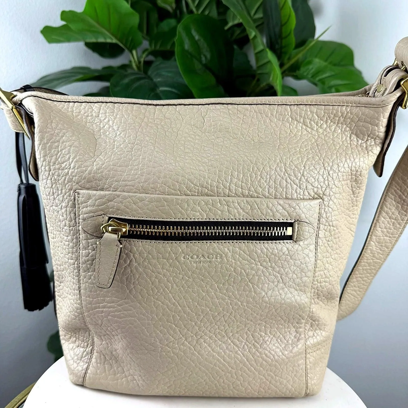 Authentic Coach Ivory Pebbled Leather Hobo Bag with Tassels