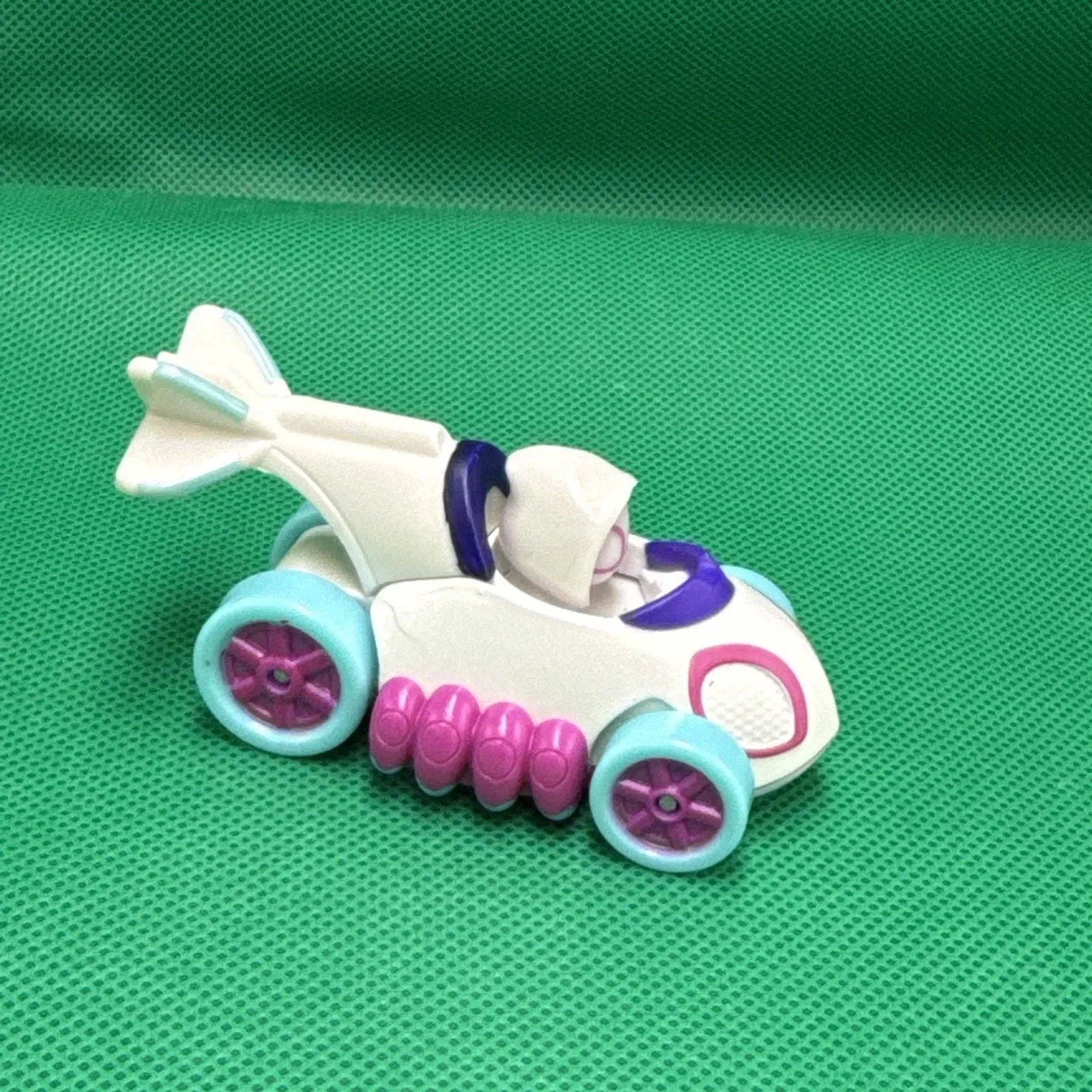 332819ebba4005fa4e37a1aa2df3c044a3ccaddf Picture 0