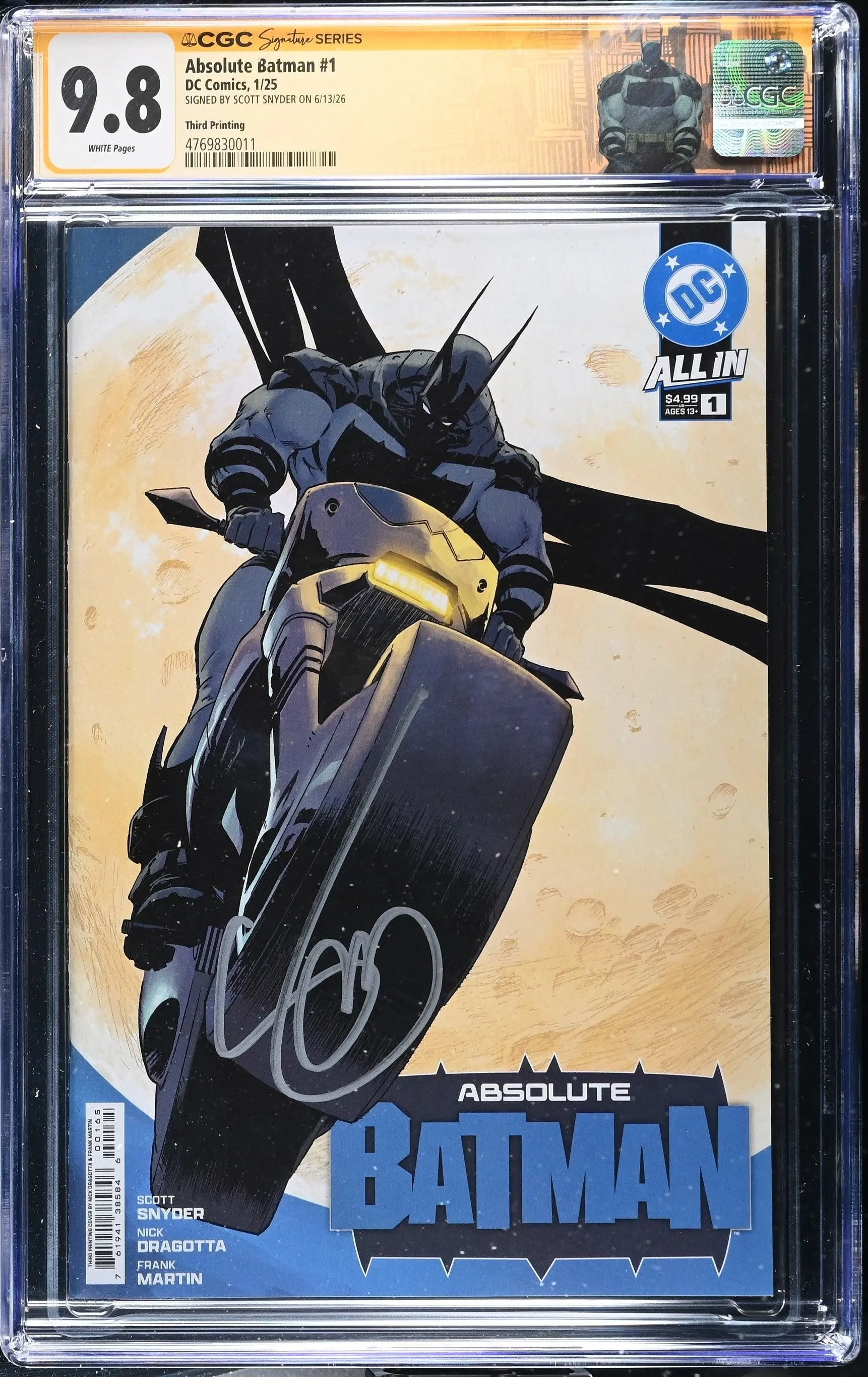 Absolute Batman #1 CGC SS 9.8 * 3rd Print  Signed Scott Snyder