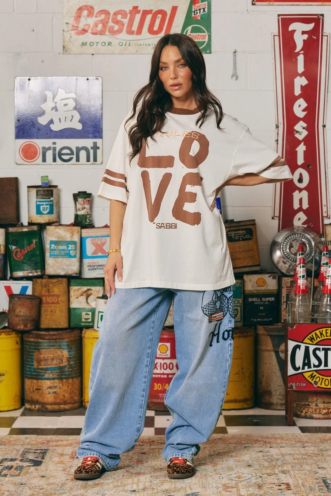 The Very Oversized Loved Revolution Tee | Creme