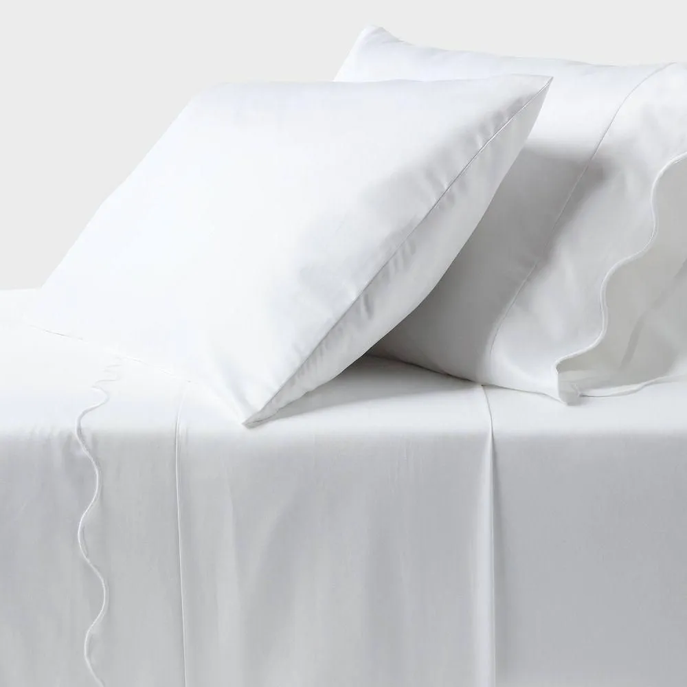 New without box - Twin/Twin XL 400 Thread Count Performance Sheet Set White Scalloped Hem -
