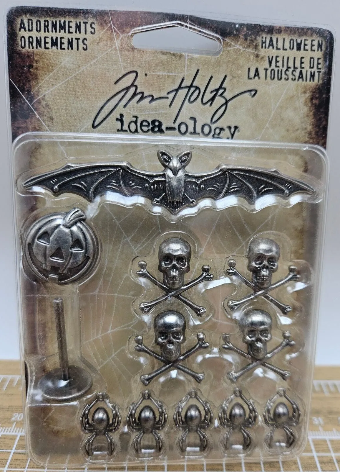 TH94437 Tim Holtz idea-ology Halloween Adornments 12-Piece Metal Embellishment