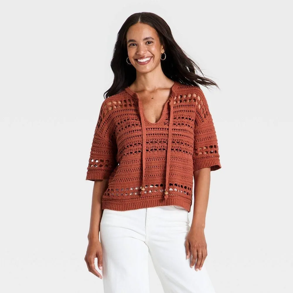 New without Tags - Size: Medium - Women's Short Sleeve Keyhole Neck Pullover Sweater - Universal Thread Orange M