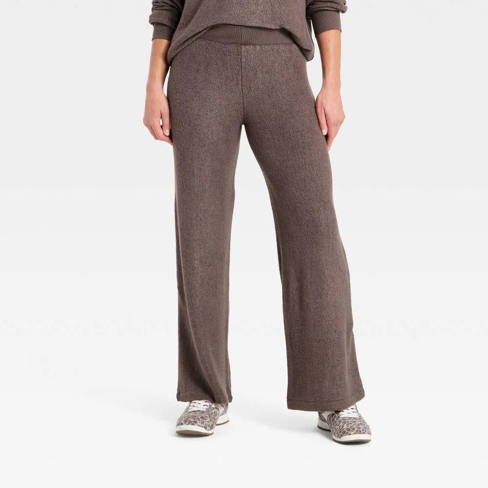 New without Tags - Size: XS - Women's High-Rise Straight Leg Knit Pull-On Pants - Universal Thread Dark Brown
