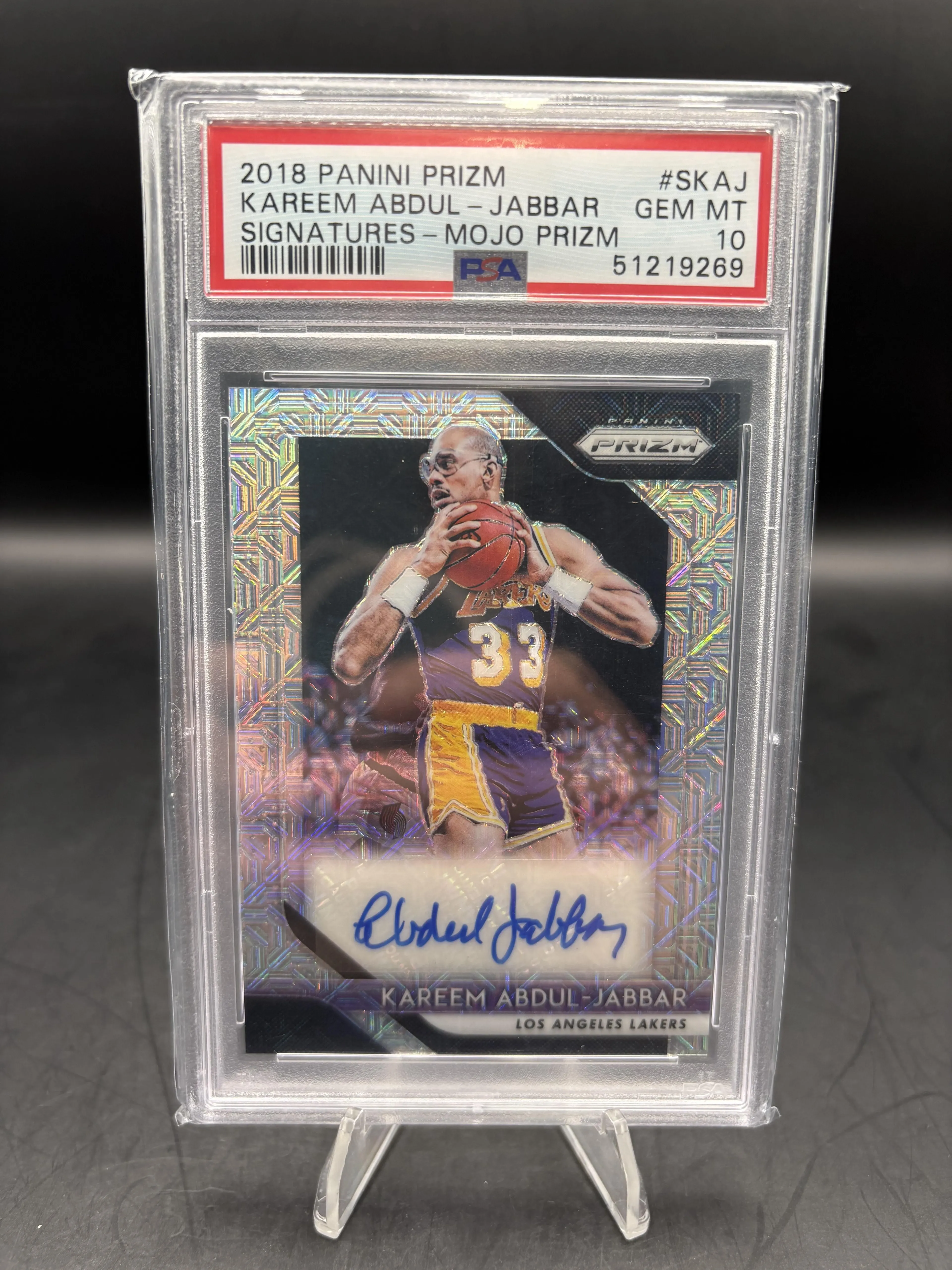 2018 Panini Prizm Signatures Kareem Abdul-Jabbar Signatures-Mojo Prizm PSA 10
