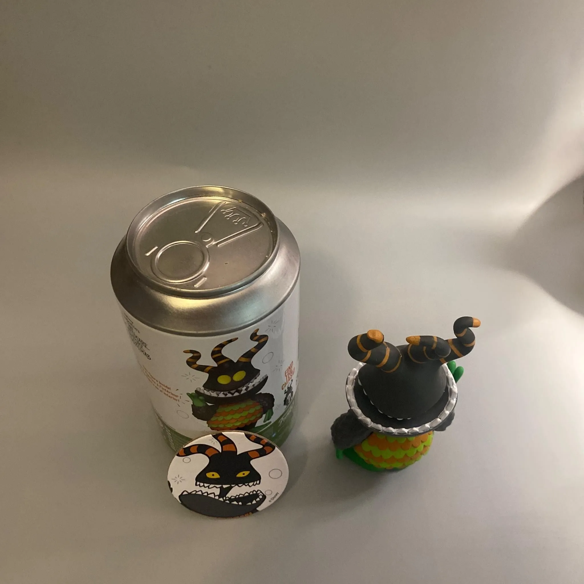 Listing Image Blurred Background