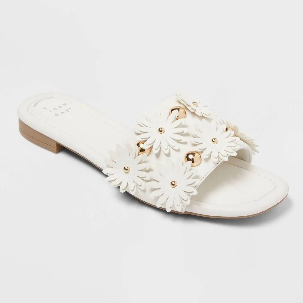 New without Tags - Size: 6 - Women’s Ziva Sandals with Memory Foam Insole - A New Day Cream