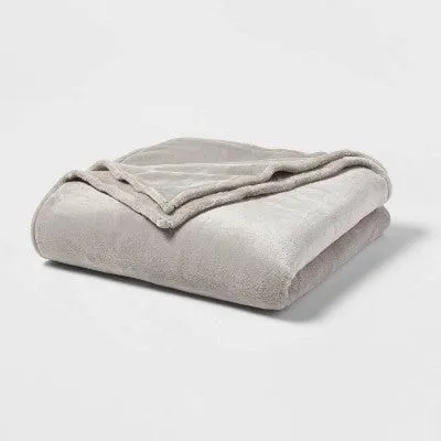 New without box - King Microplush Bed Blanket Gray - Threshold