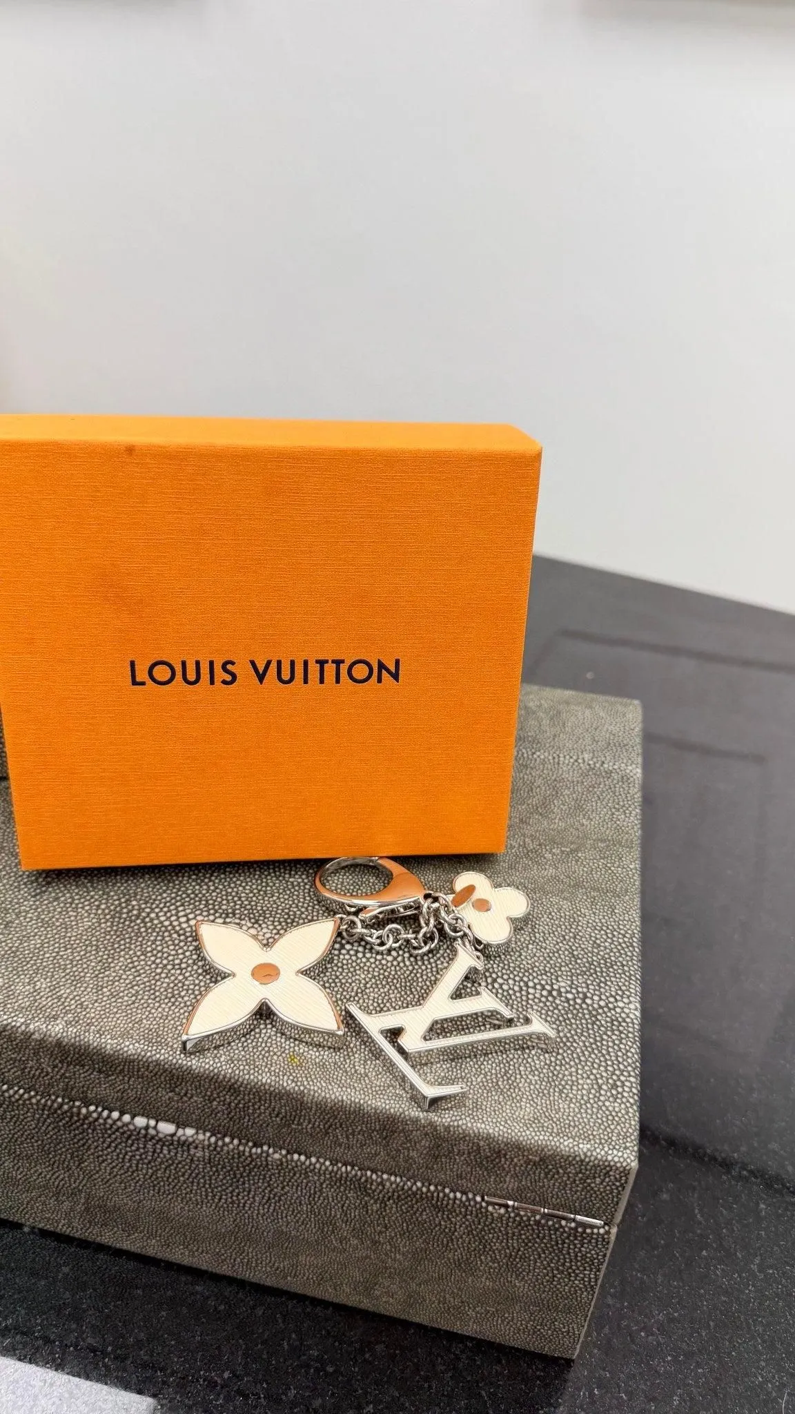 Louis Vuitton White Chaine Fleur d’Epi Bag Charm