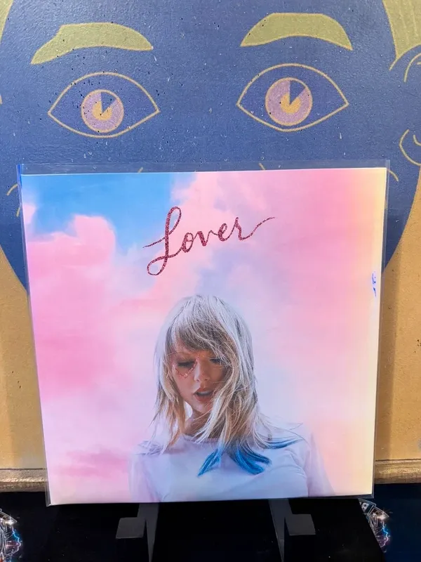 Taylor swift “Lover”