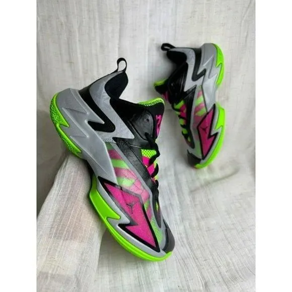Product image for D52- 5Y/ 6.5 WOMENS NIKE JORDAN ONE TAKE 3 WOLF GREY/ PINK/GREEN DC7702 002