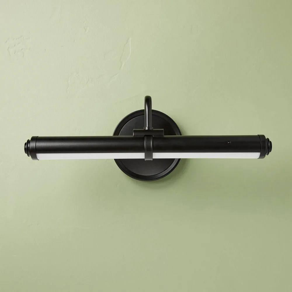 New without box - Gallery Light Black - Hearth & Hand with Magnolia