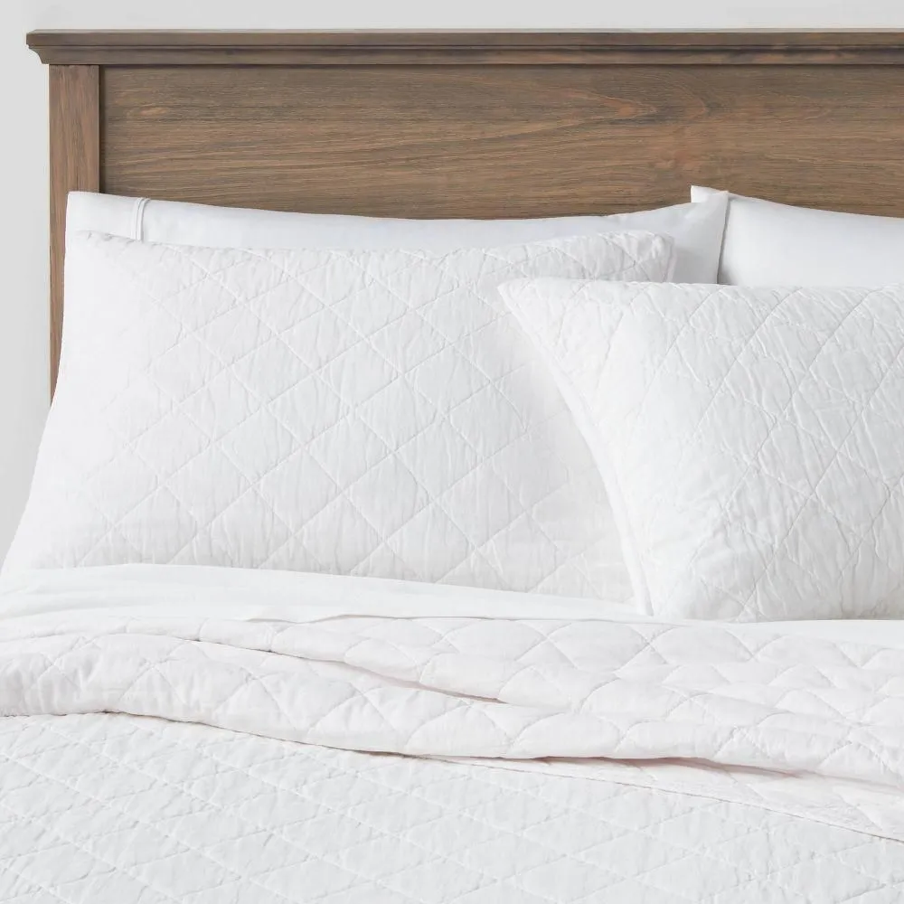 New without box - Twin/Twin Extra Long Diamond Stitch Cotton Linen Quilt White -