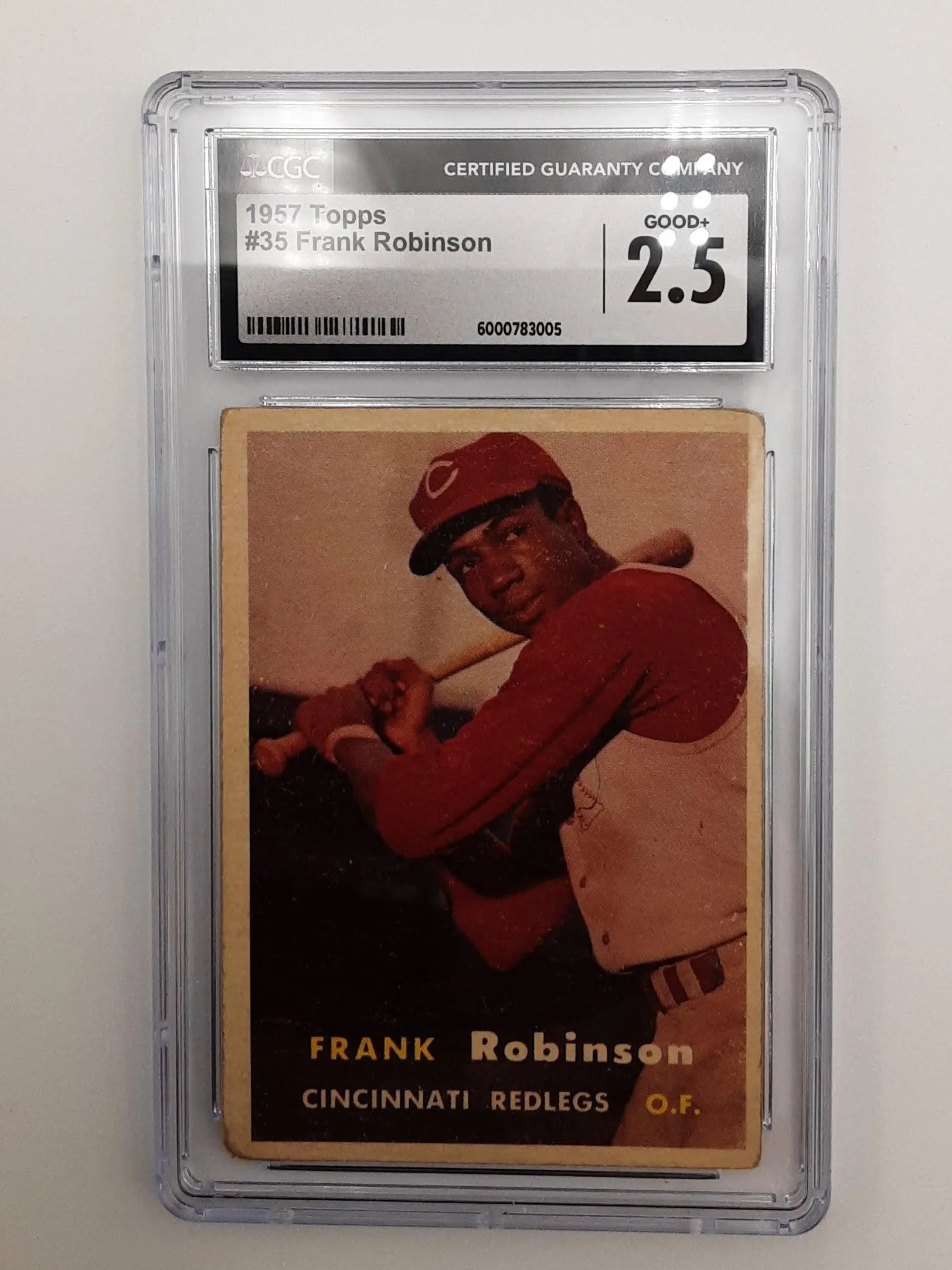 1957 Topps #35 Frank Robinson Baseball Card