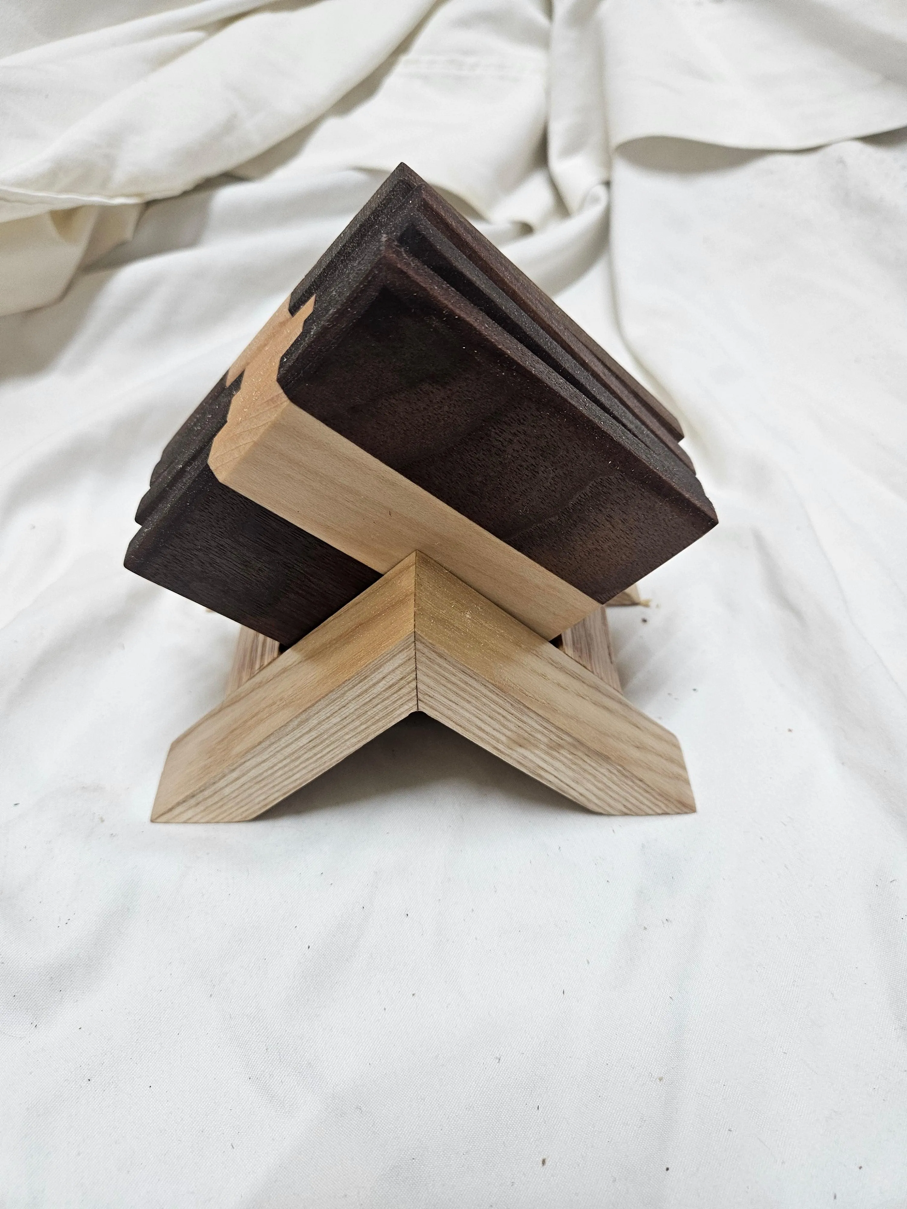 Coaster Set made from hardwoods with oak Stand, Set of 4