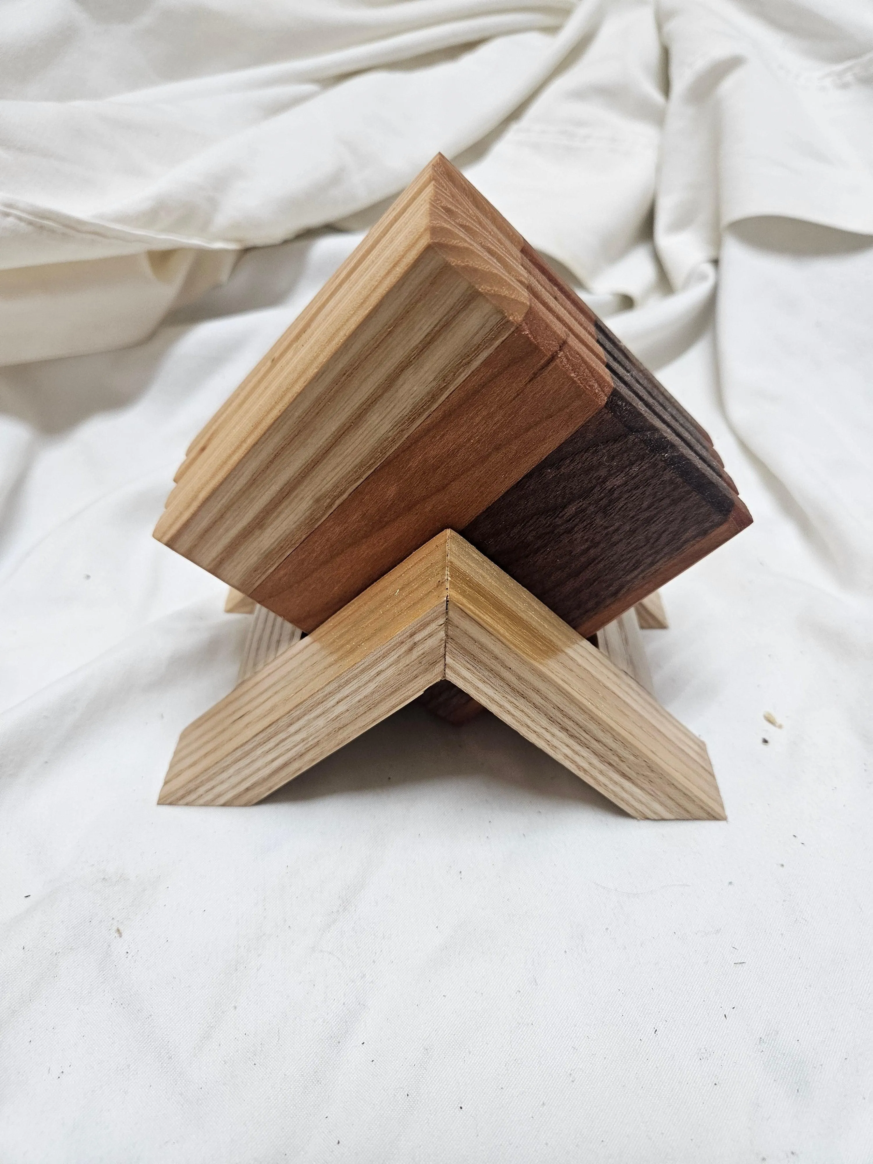 Coaster Set made from hardwoods with oak Stand, Set of 4