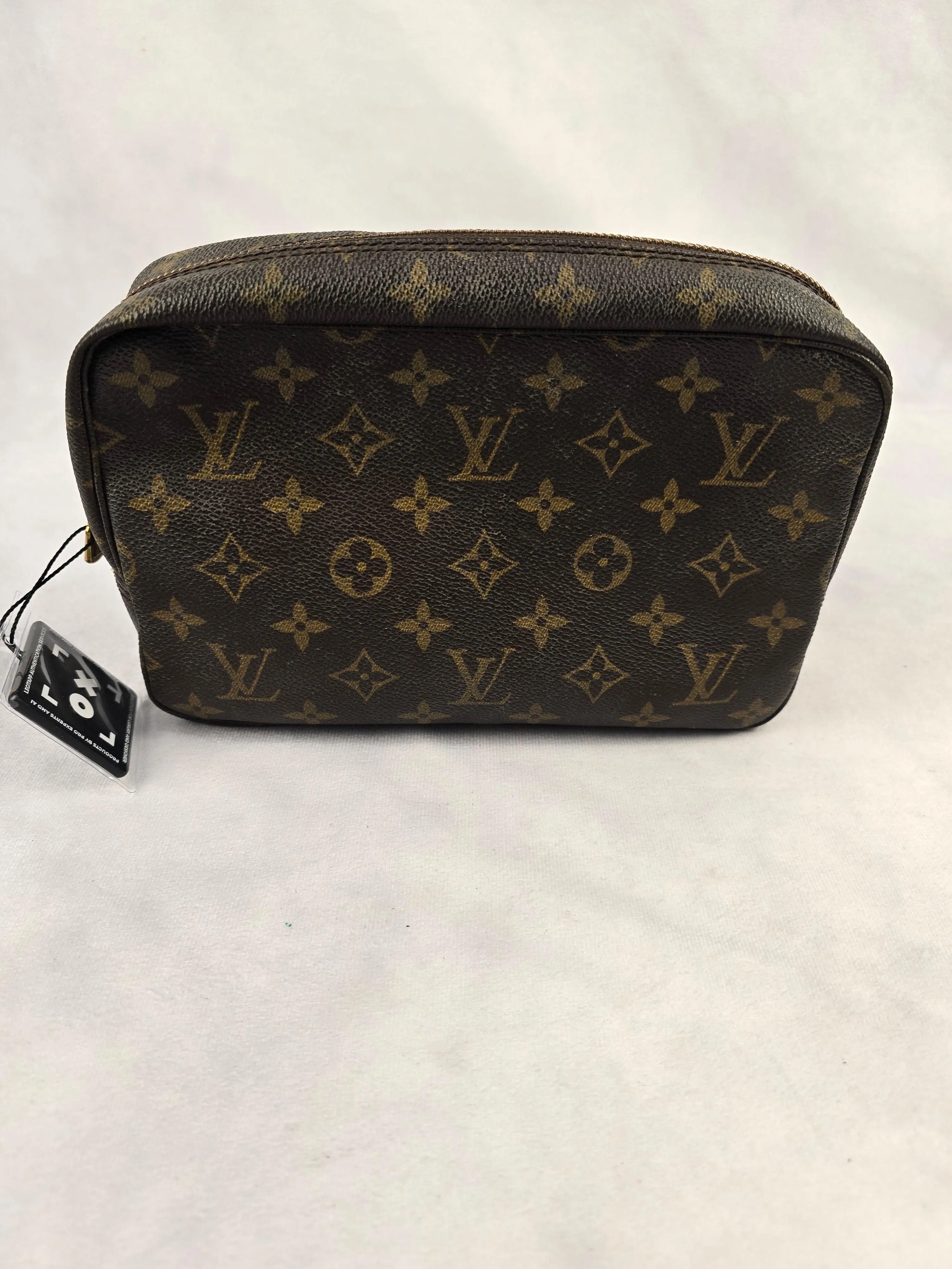Louis Vuitton Monogram Trousse 23 Toiletry Bag