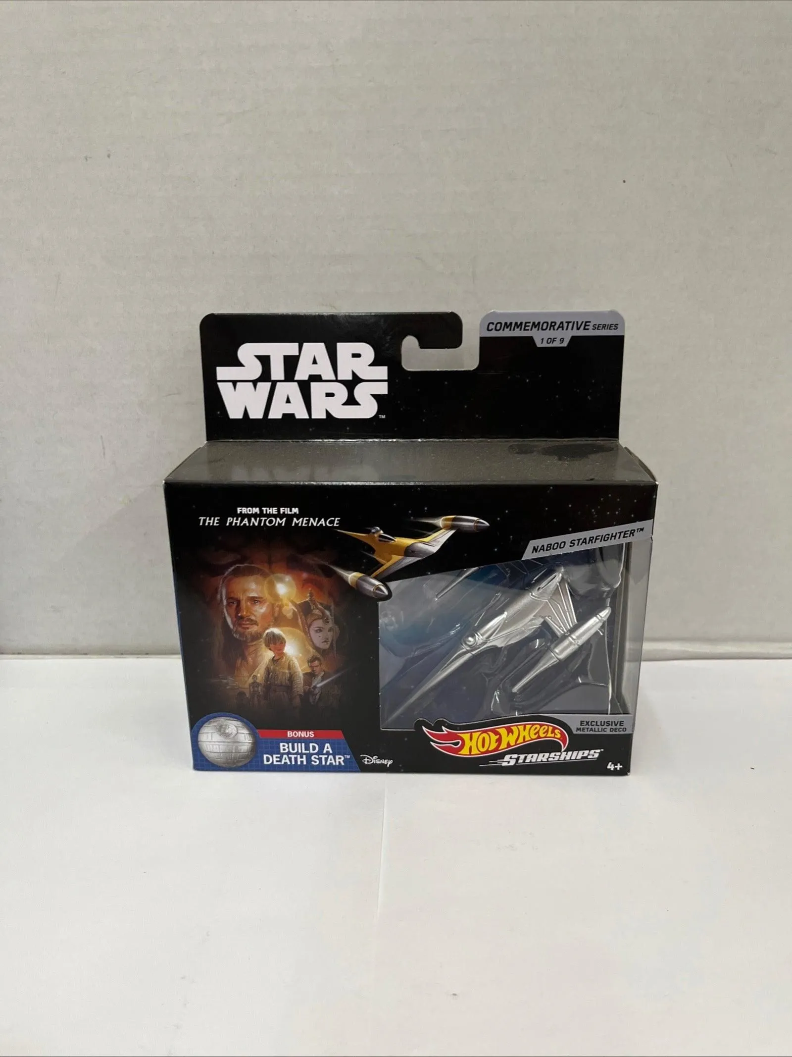 Hot Wheels Starships Star Wars Commemorative Series 1/9 Naboo Starfighter