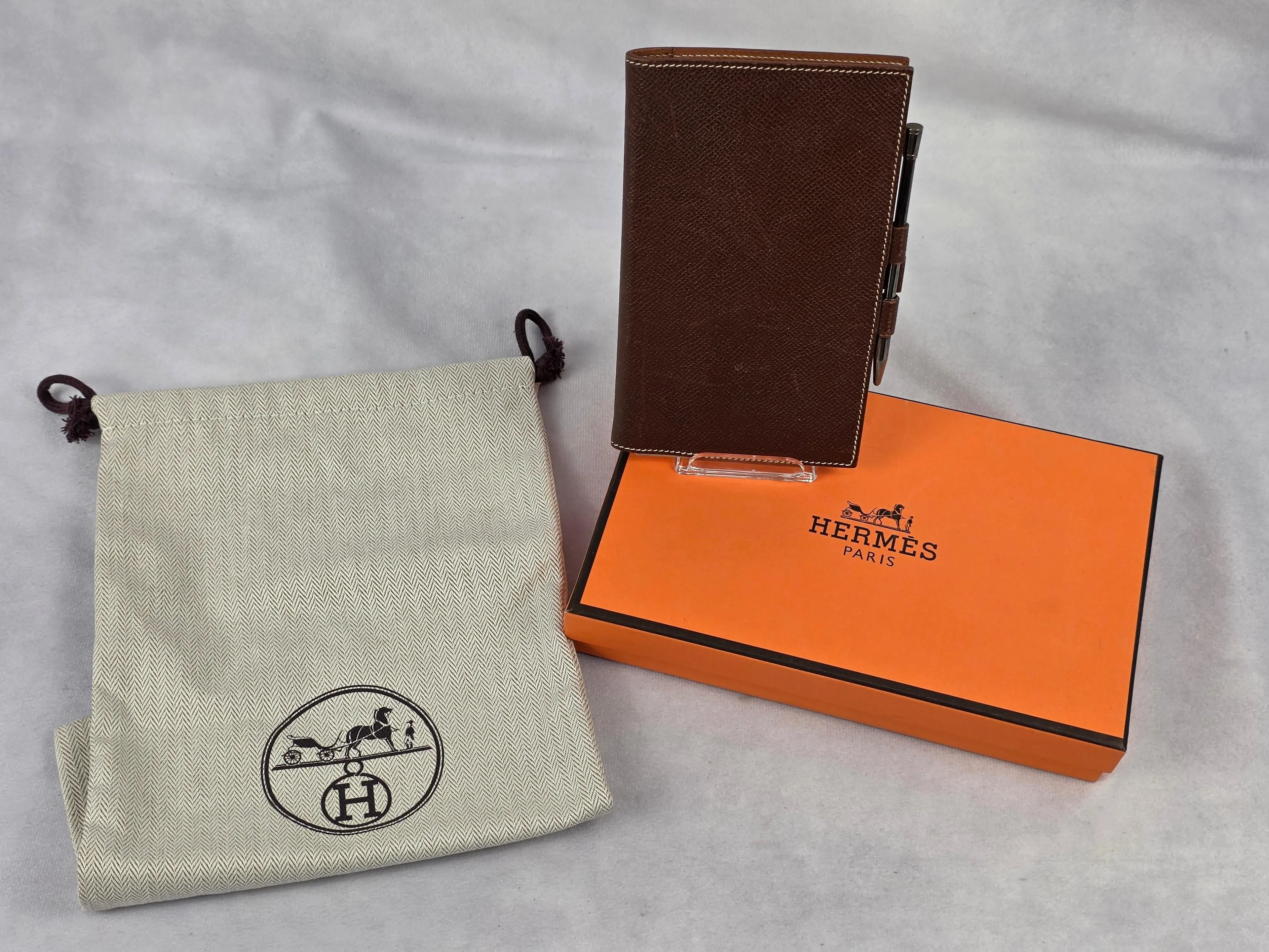 Authentic Hermès Vision II Brown Grained Leather Agenda Cover & Pen Set