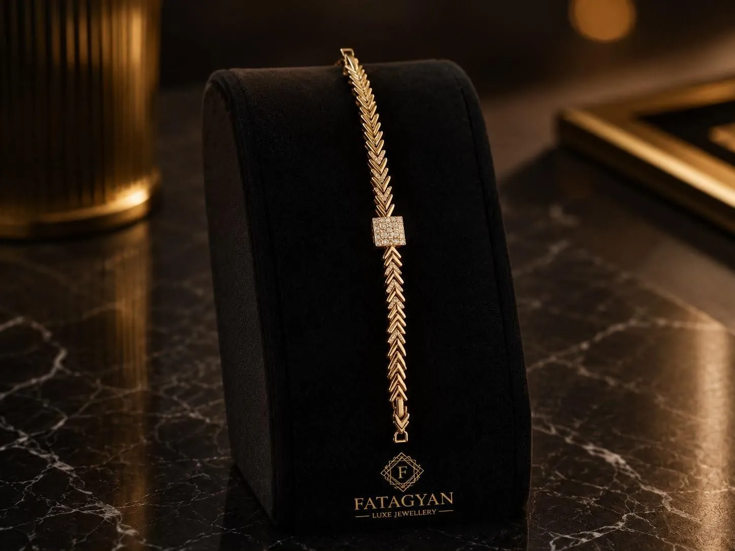 18K Gold-Plated Elegant Bracelet B39