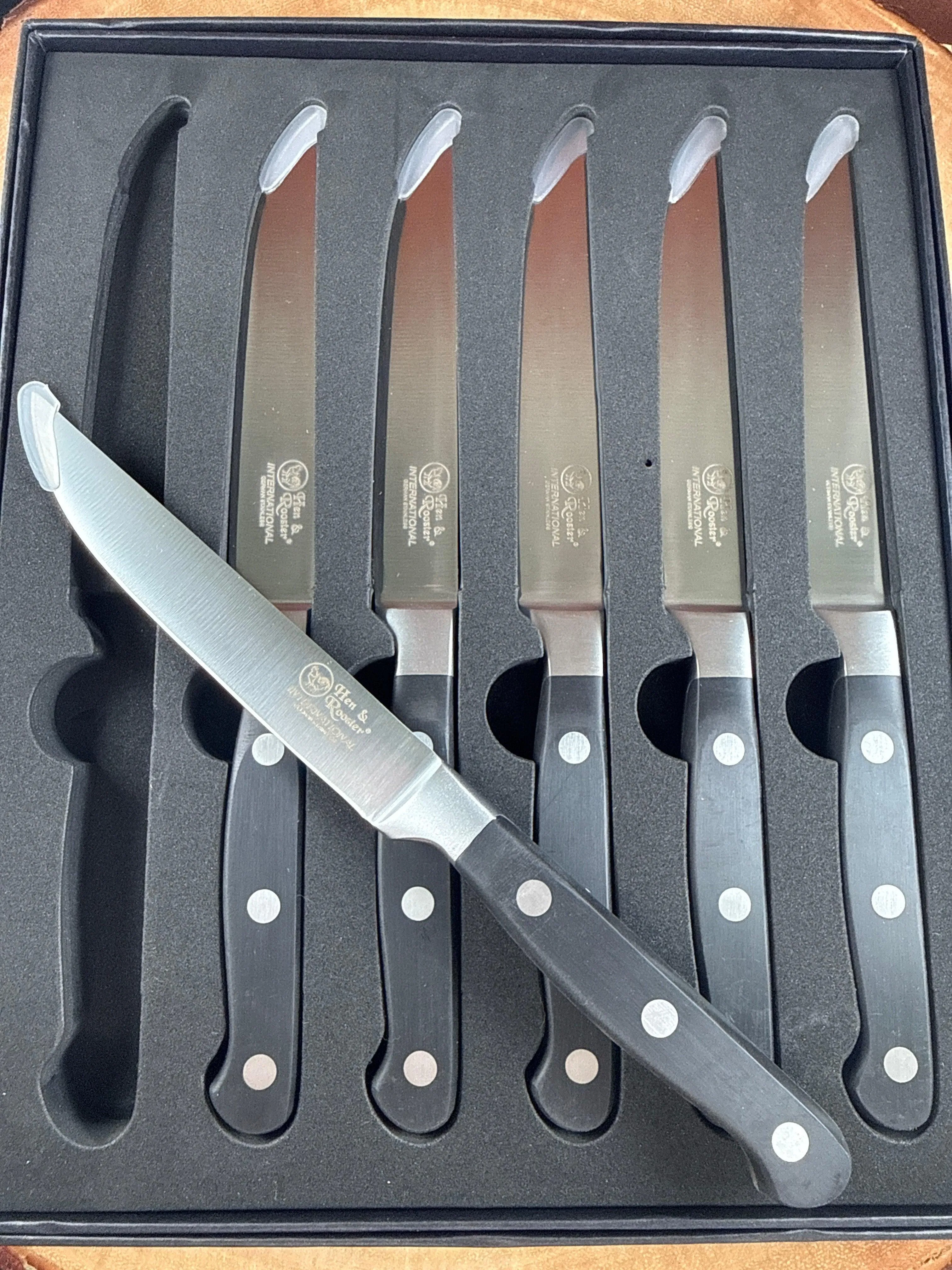 Hen & Rooster 6pc Steak knife set ( New in box )