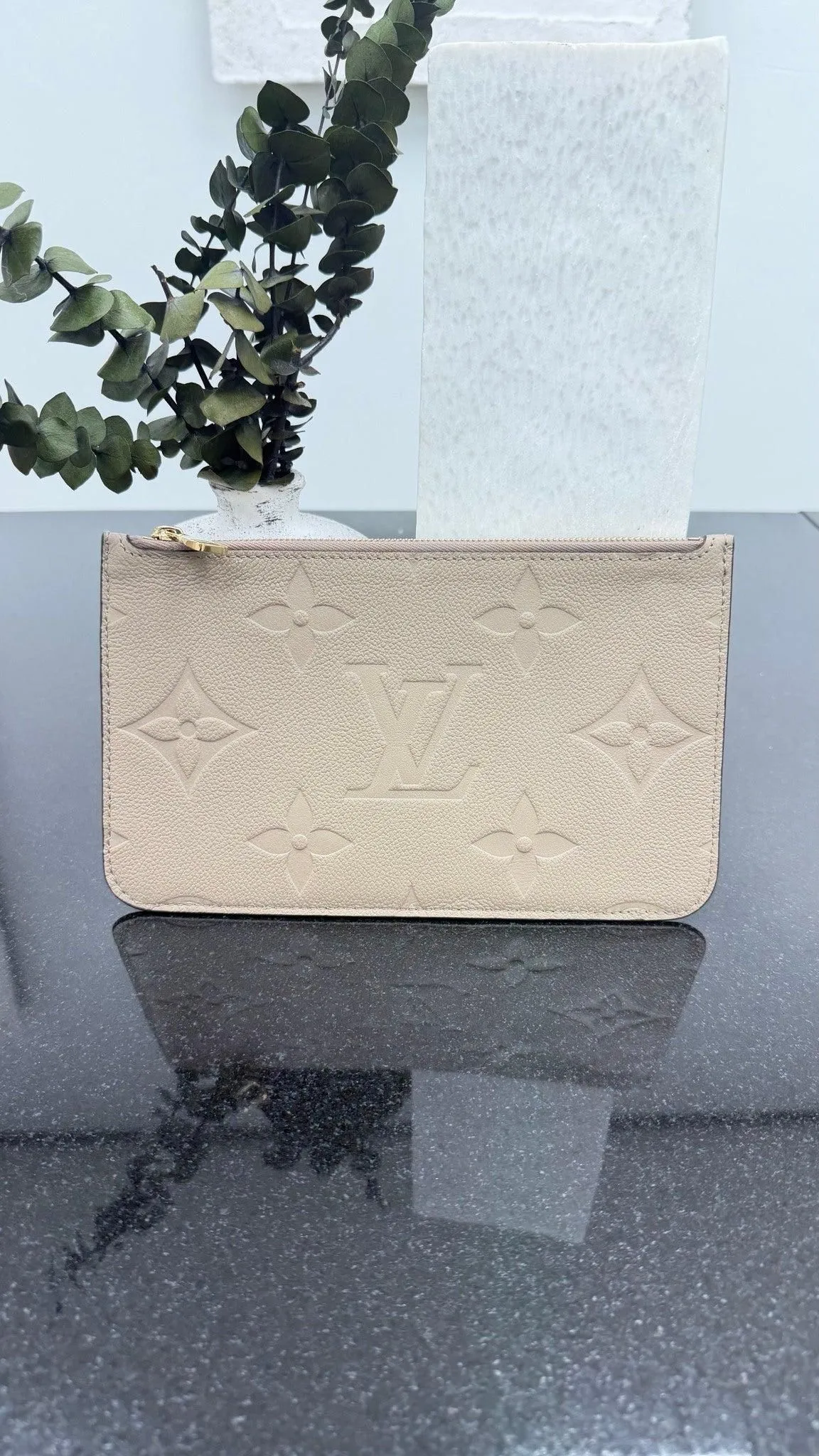 BRAND NEW - Louis Vuitton Turtledove Giant Empreinte Neverfull MM Pouch