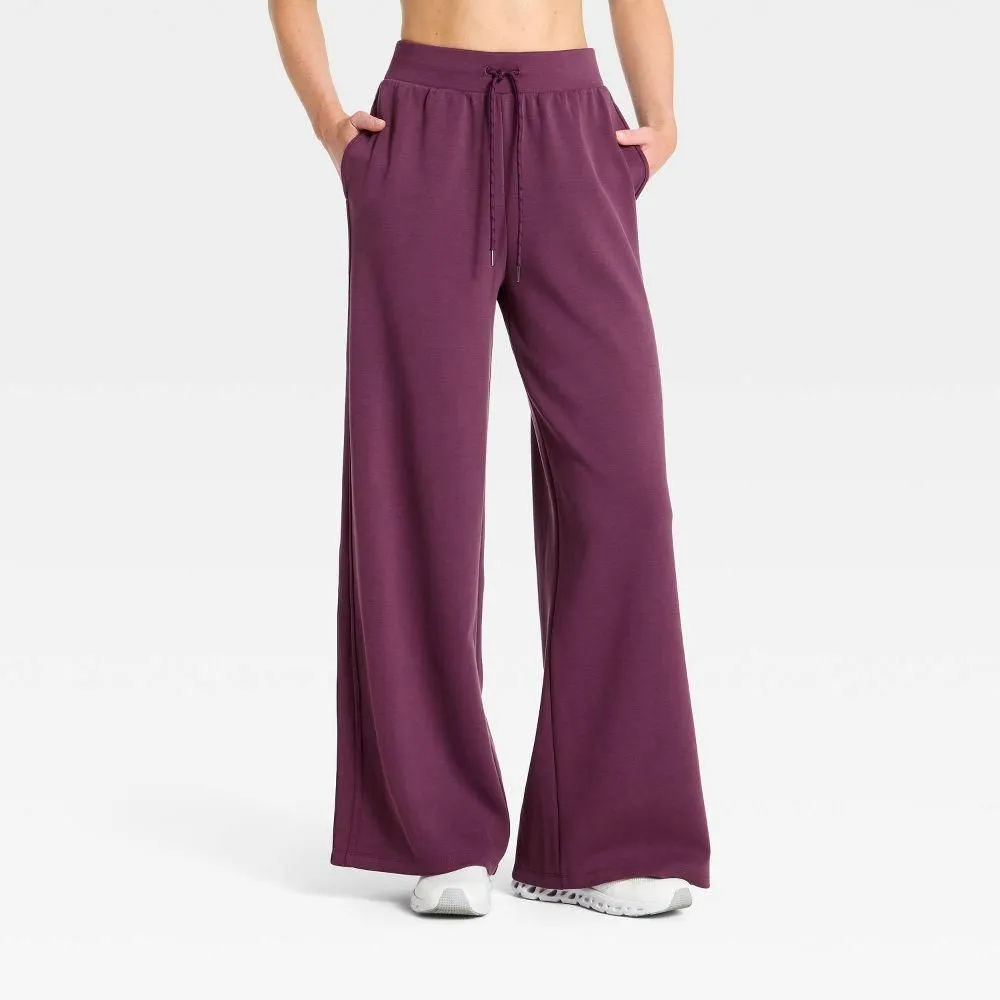 New without Tags - Women's Airy Sleek Pique Wide Leg Sweatpants - All In Motion Dark