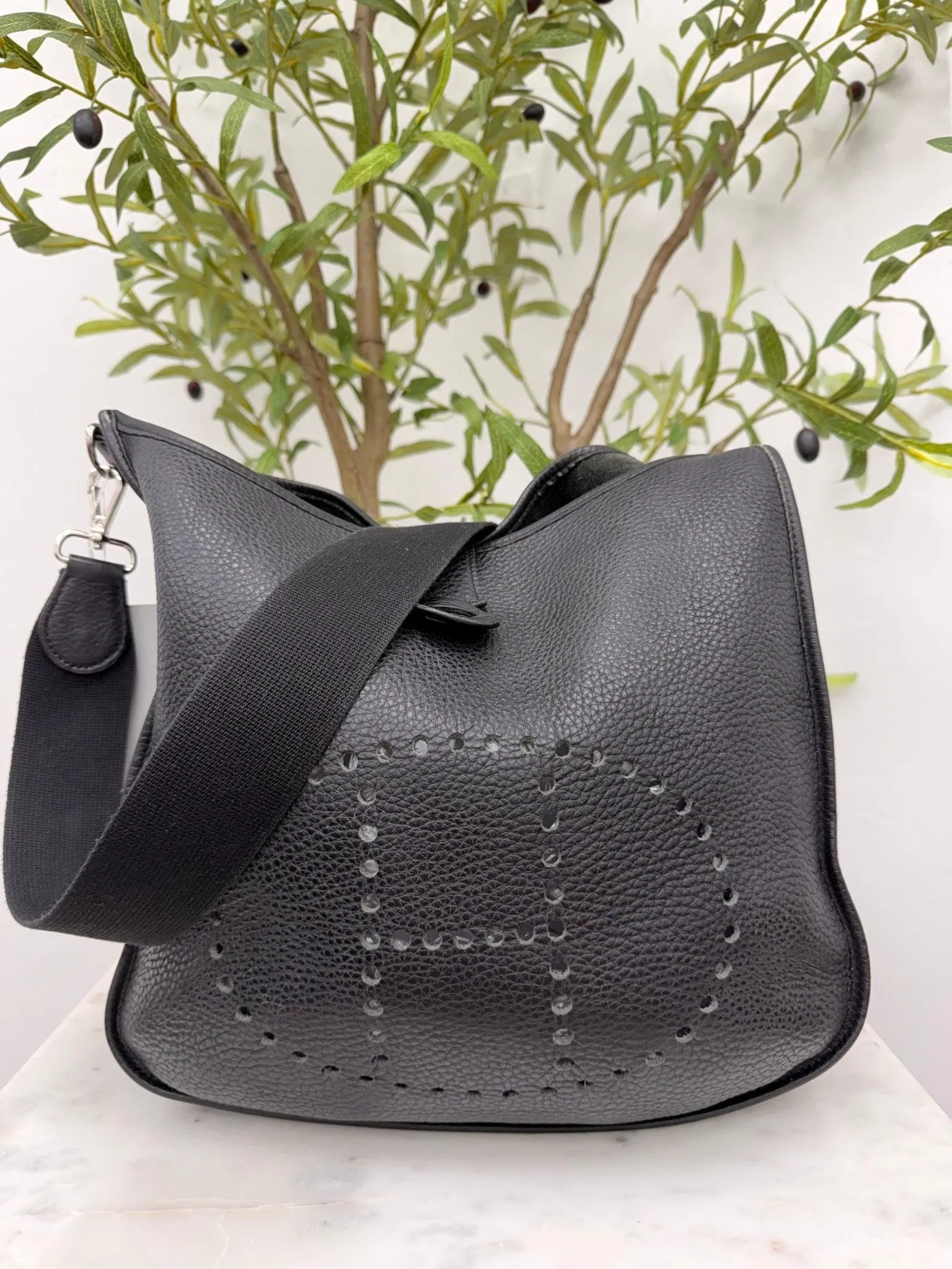 Hermès Nior Taurillon Clemence Evelyne 33 Bag