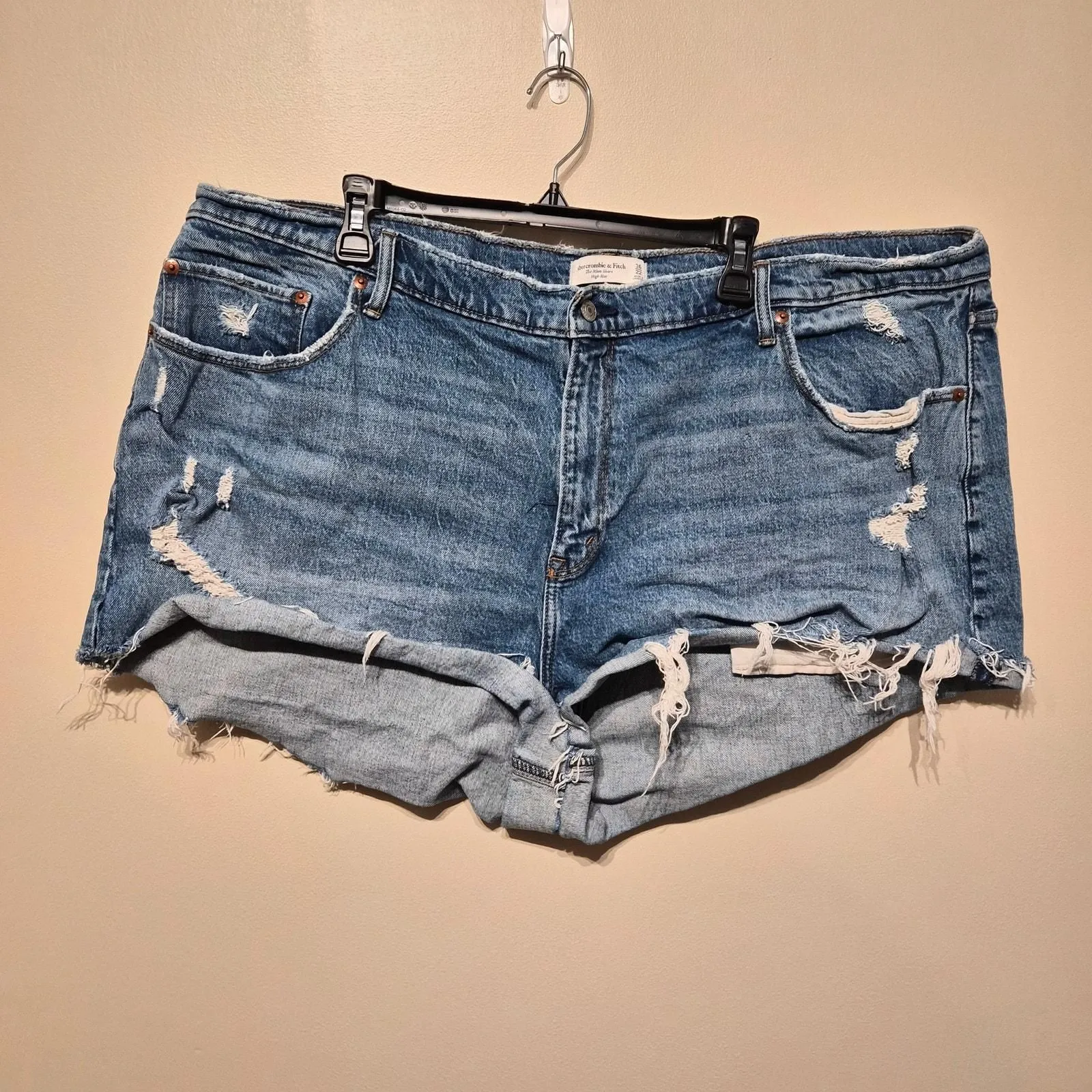 1eOyaplzf4JhRhkpRGXr Picture 0