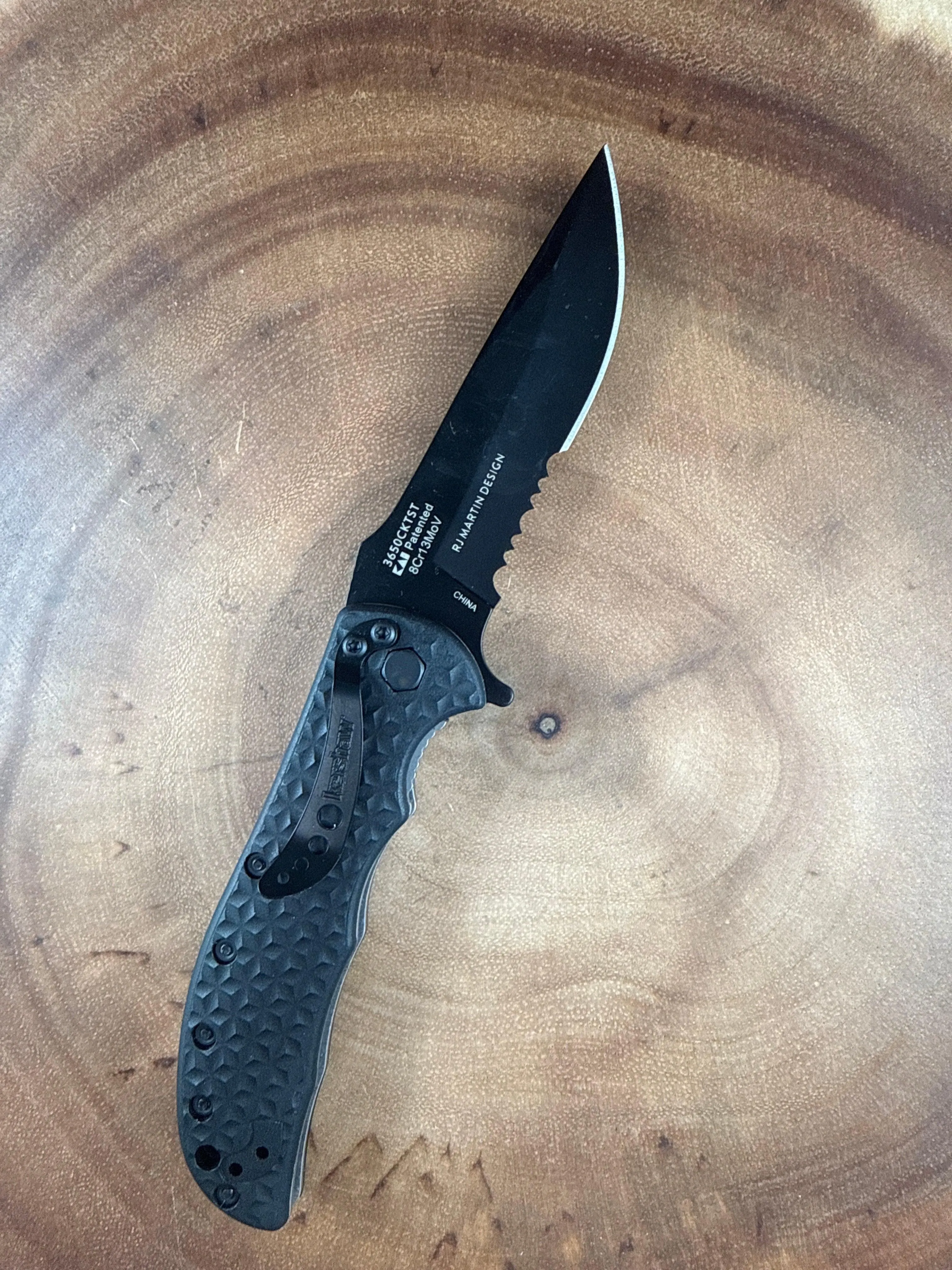 Kershaw VOLT II discontinued  ( preowned unused with Box )