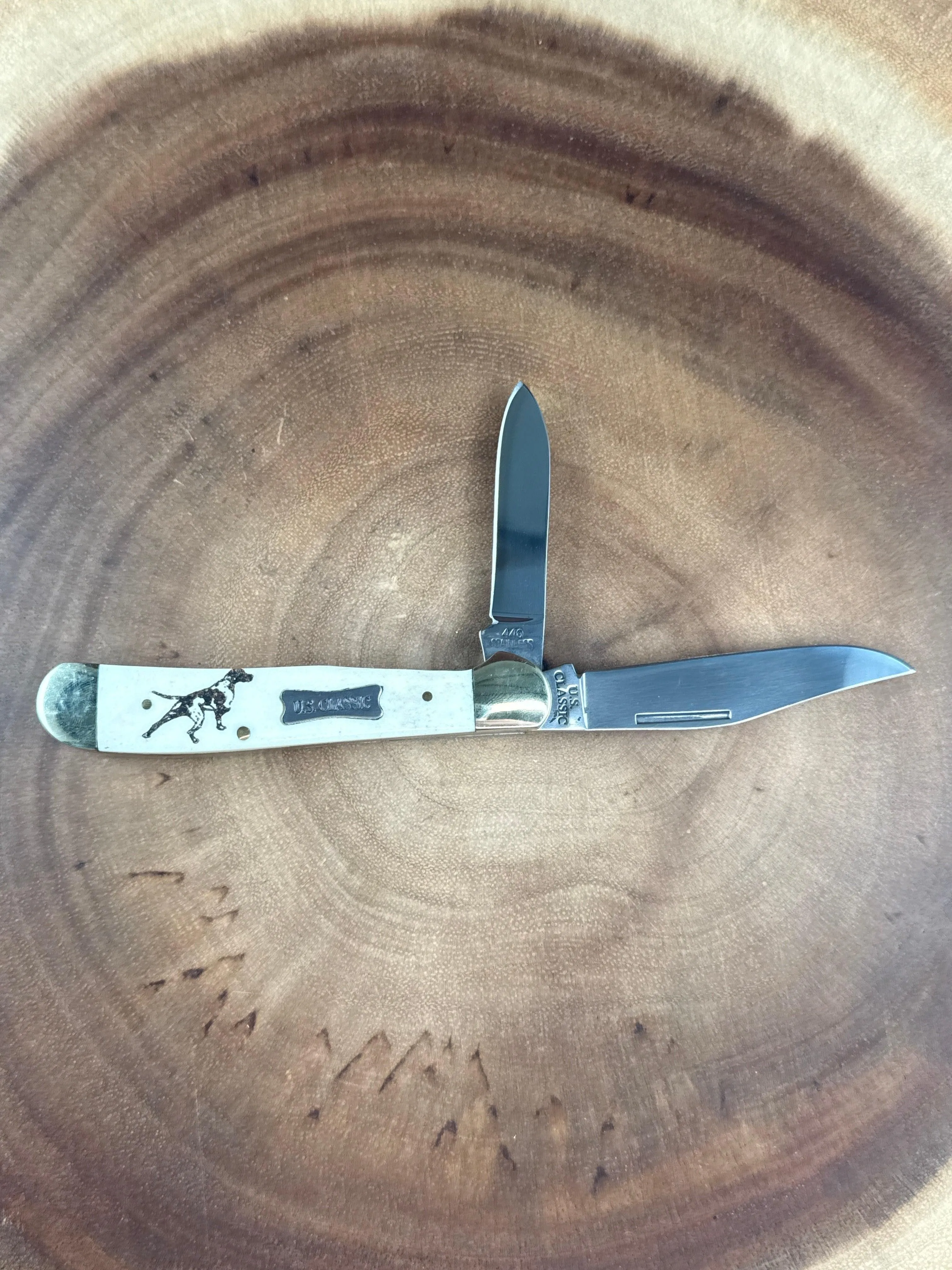 U.S. Classic trapper ( preowned unused with Box )