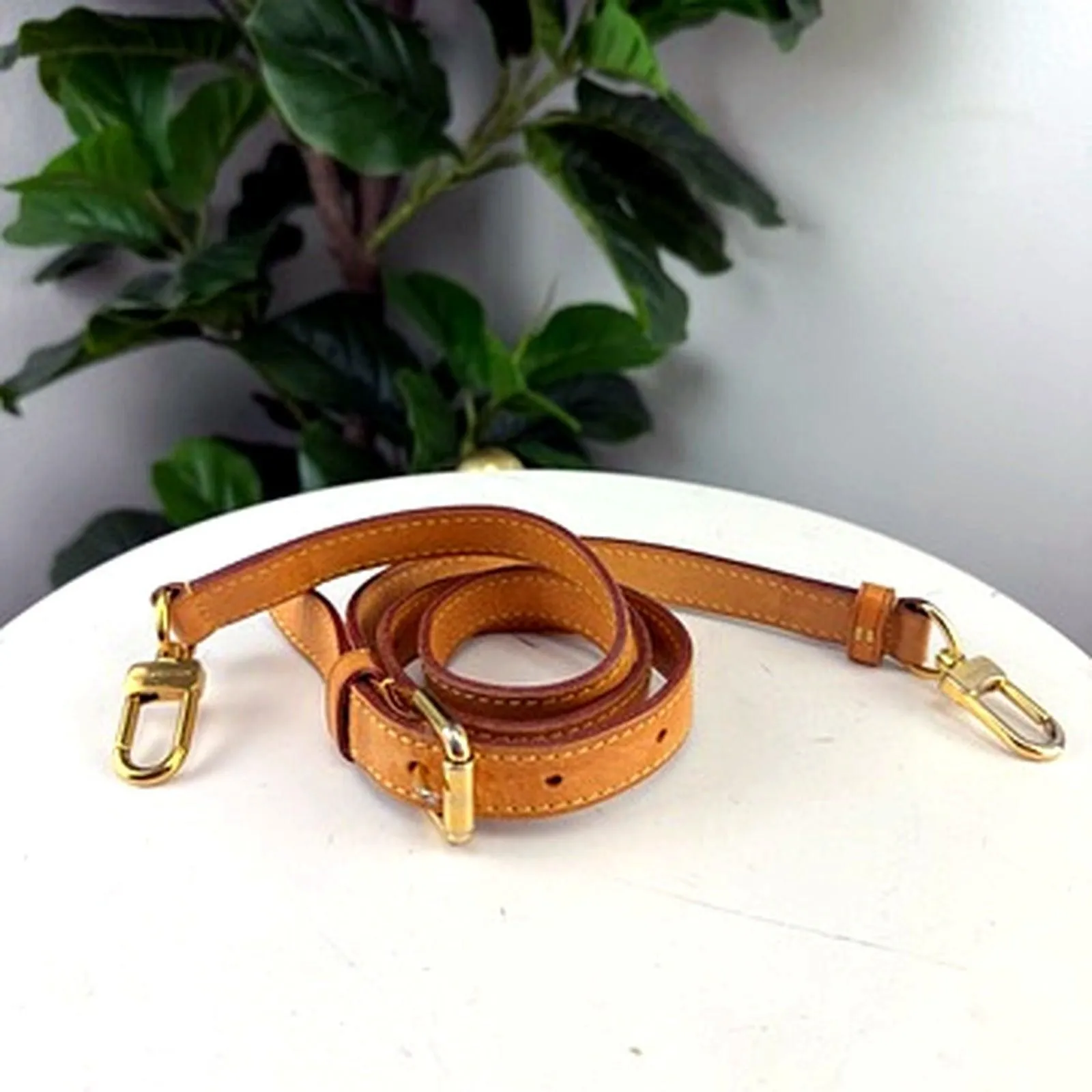 Authentic Louis Vuitton Vachetta Leather Adjustable Shoulder Strap
