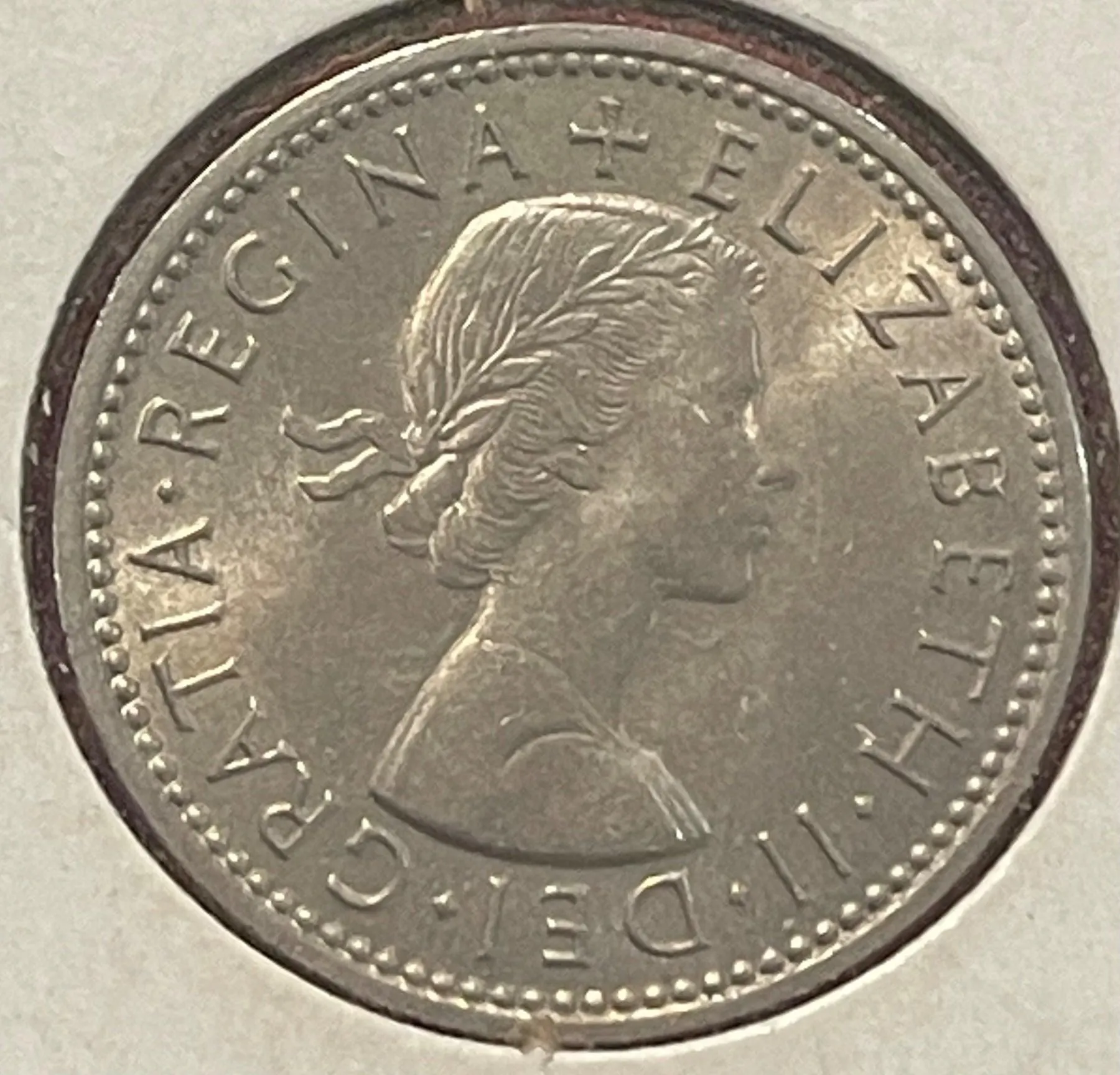 England 1964 One Shilling Circulated World Coin Item Shown
