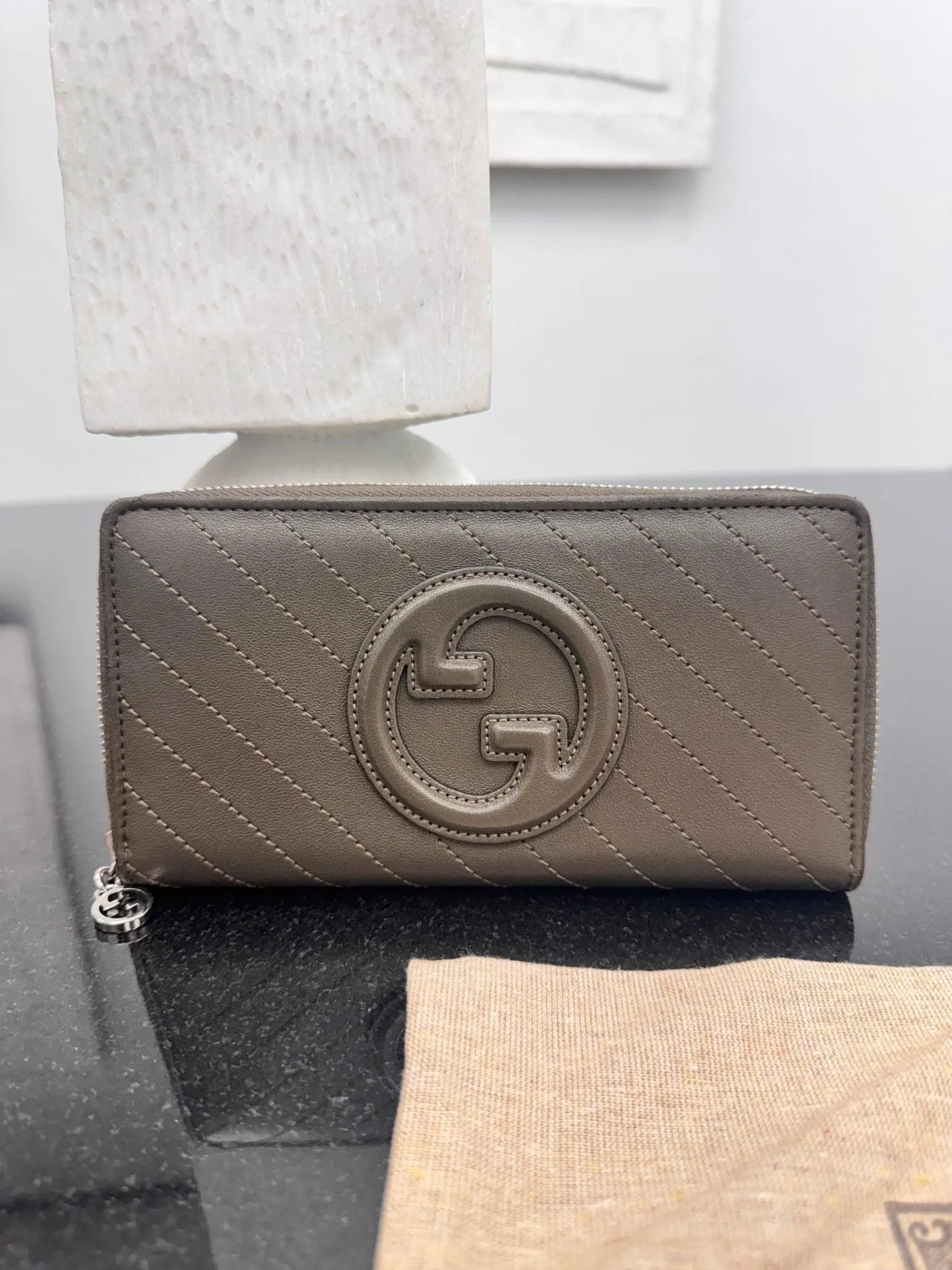 Gucci Brown Quilted Leather Blondie Interlocking G Zippy Wallet