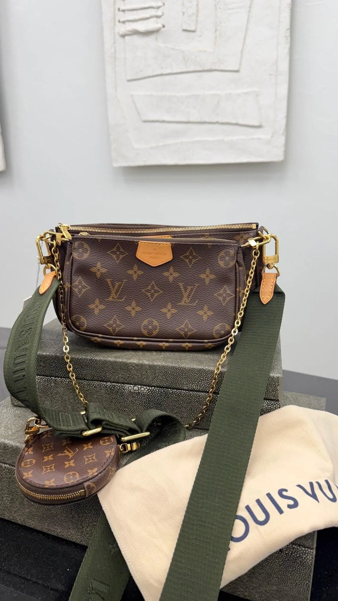 LIKE NEW - Louis Vuitton Monogram Multi Pochette Accessoires