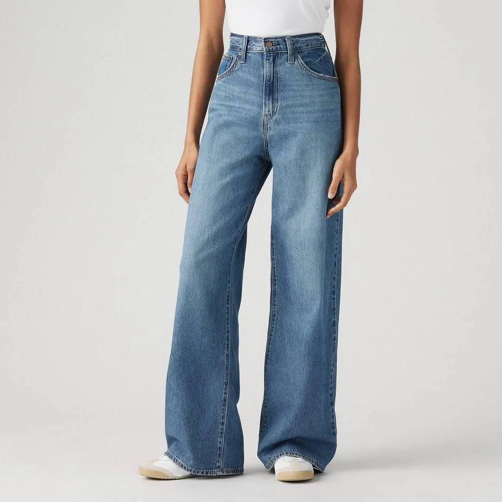 New without Tags - Size: 29 - Levi's Women's High-Rise Cinch Baggy Jeans - Chasing Dreams 29: