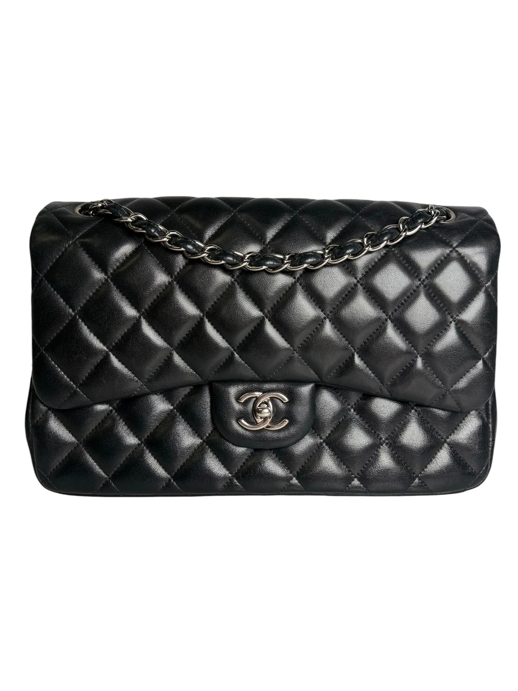 Chanel Jumbo Double Flap Black Quilted Lambskin T1048