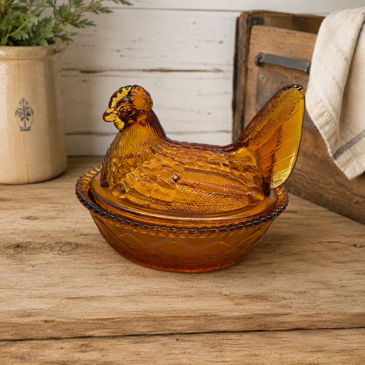 Amber Glass Hen on Nest