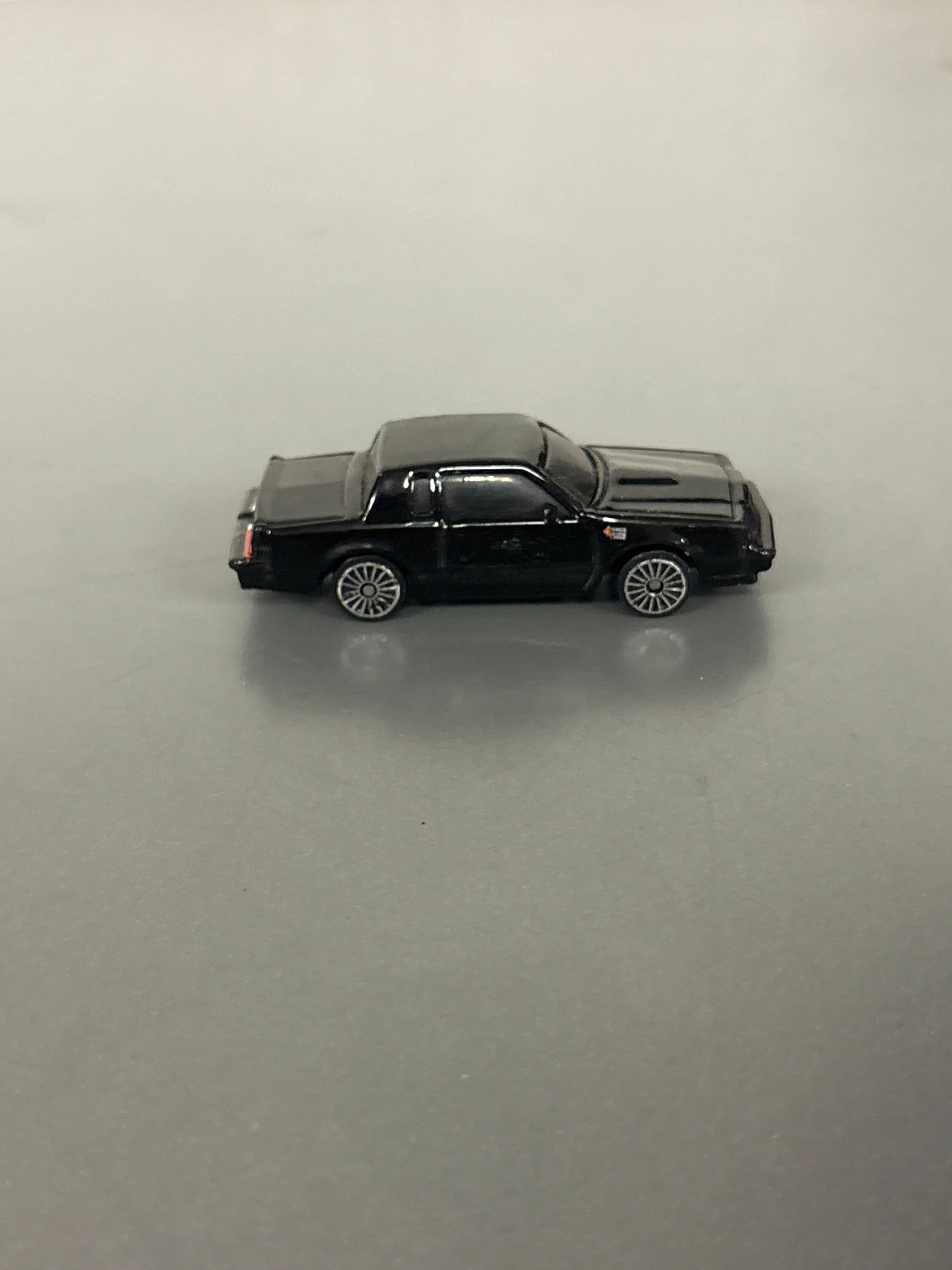 Maisto 1987 Buick Grand National Diecast