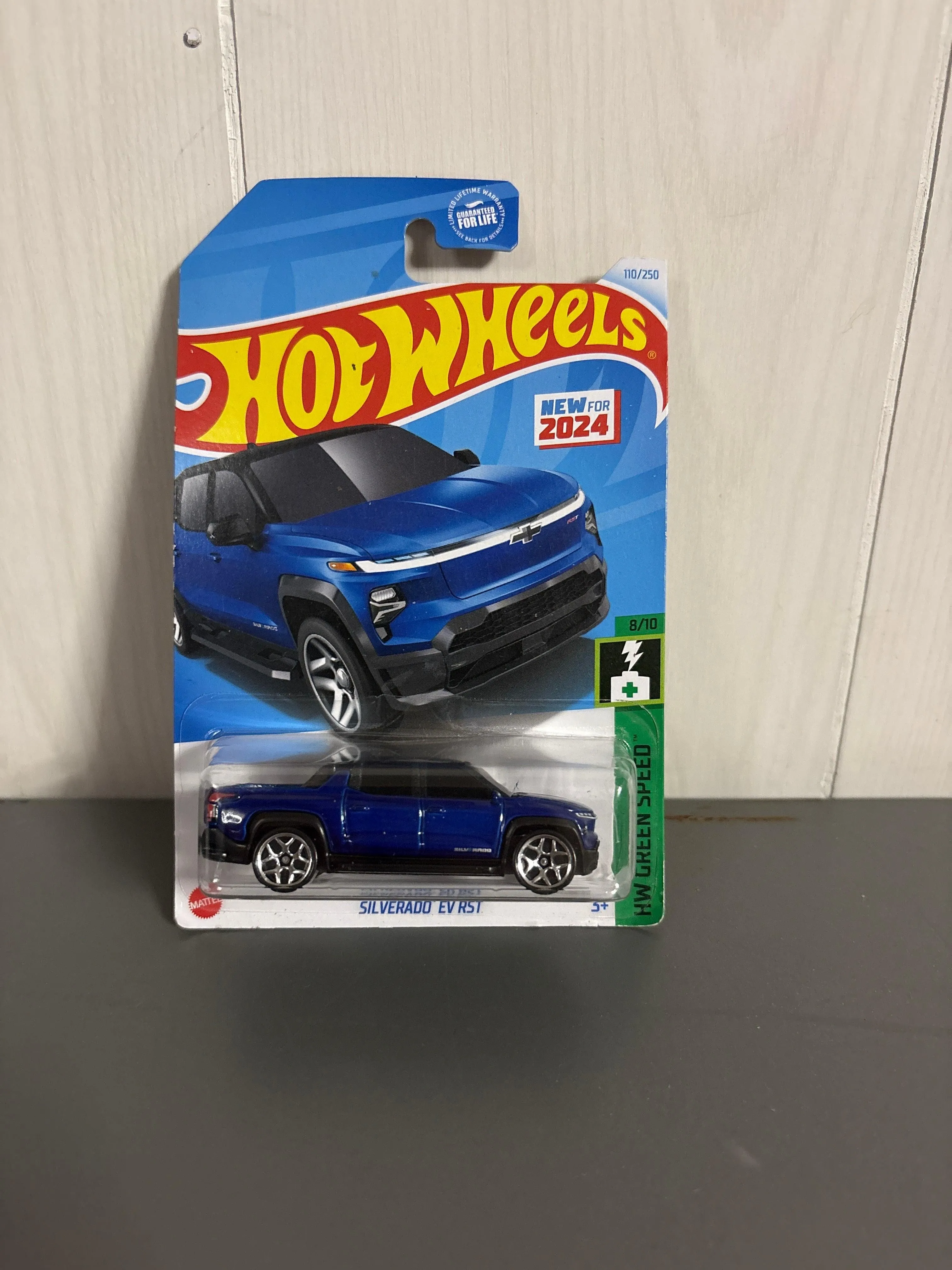 Hot Wheels Silverado EV RST Diecast