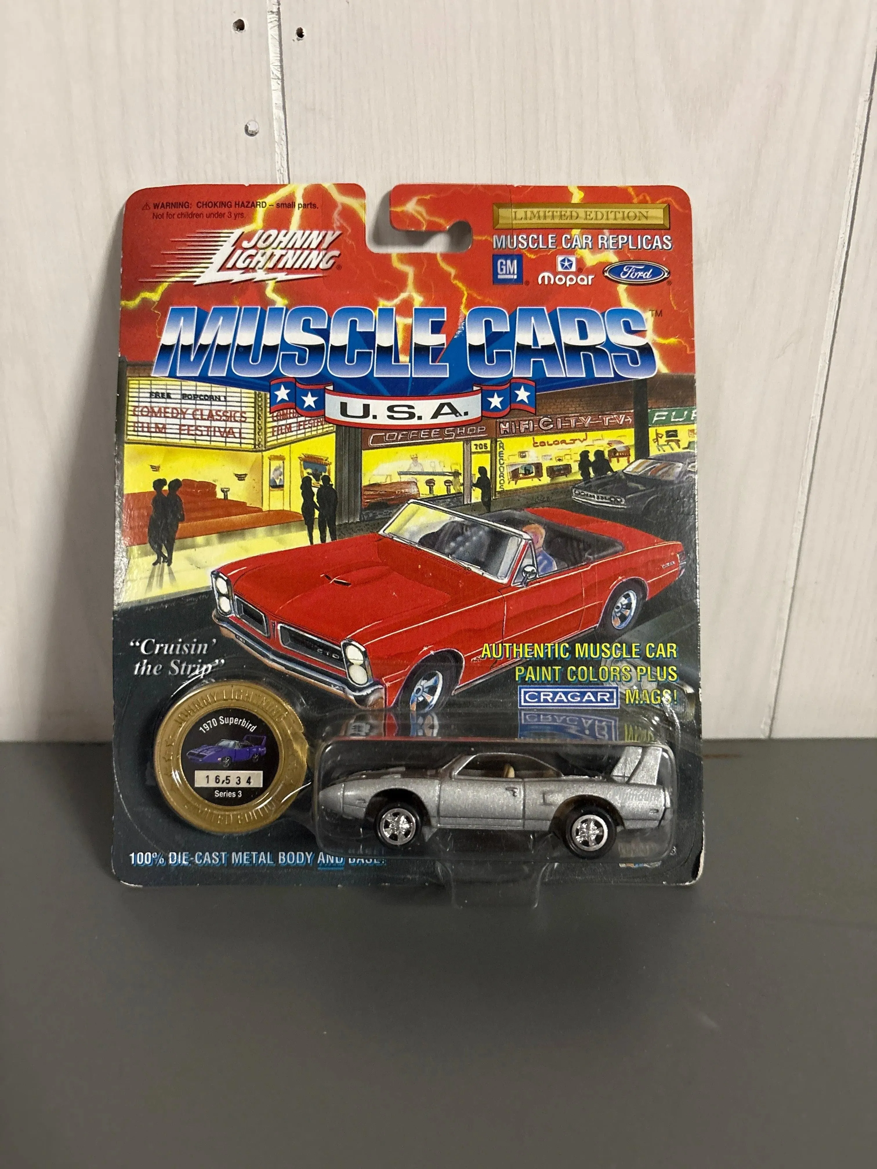 Johnny Lightning 1970 Superbird Diecast